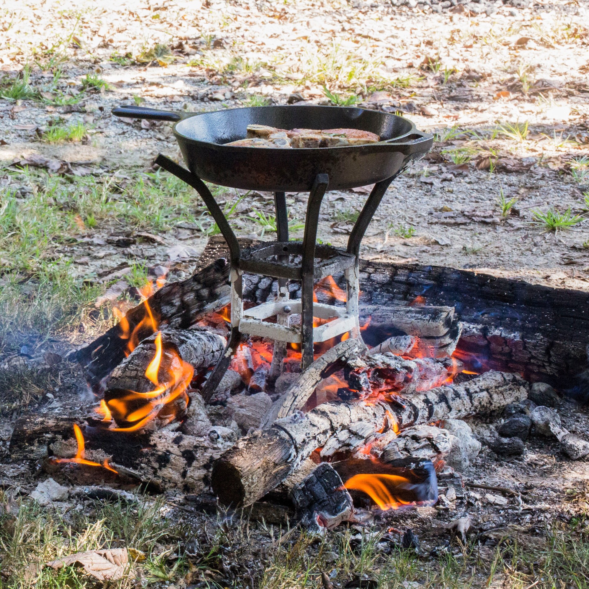 slide 5 of 6, Lodge Cast Iron 1 Steel Campfire cook stand, 1 ct