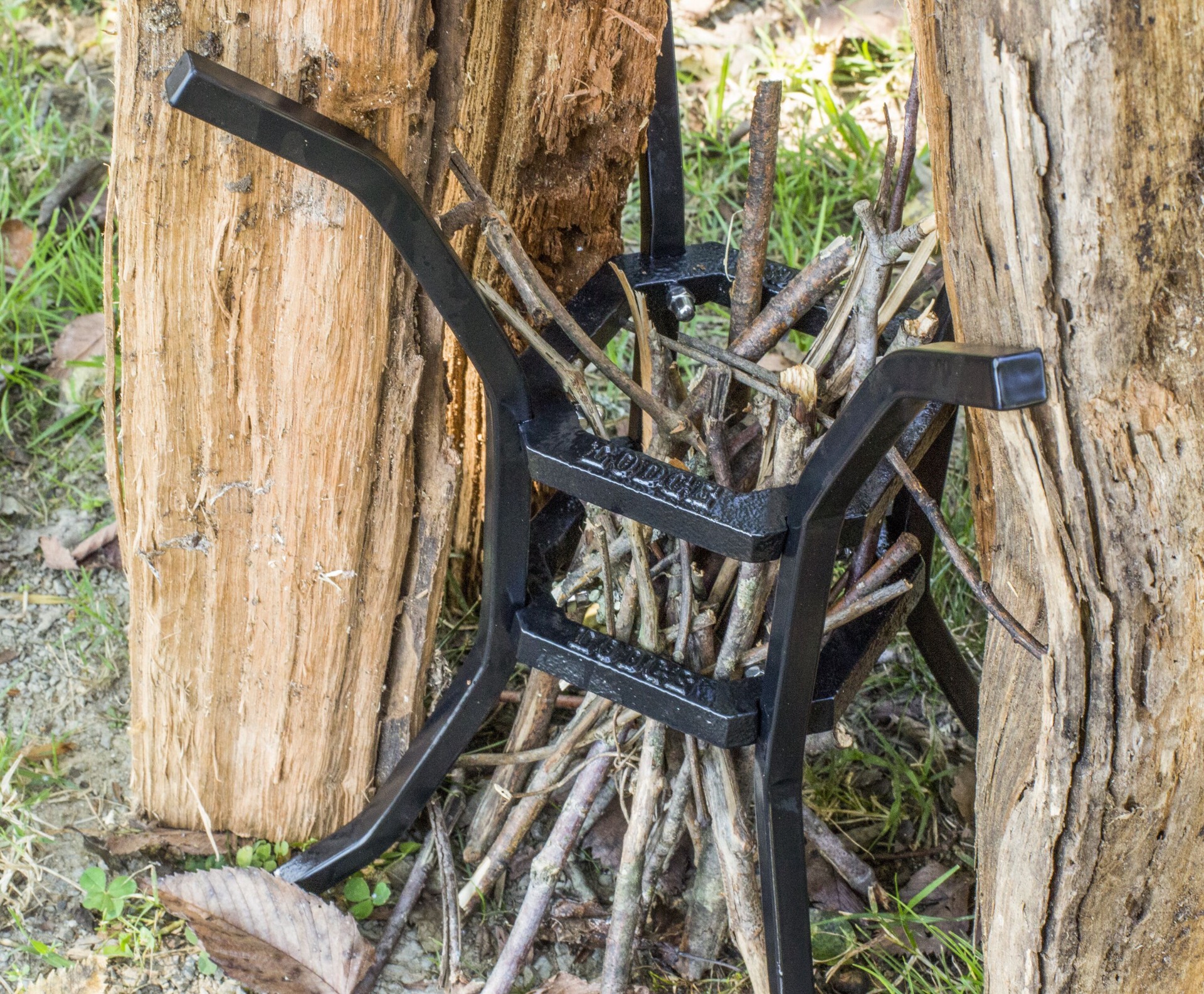 slide 6 of 6, Lodge Cast Iron 1 Steel Campfire cook stand, 1 ct