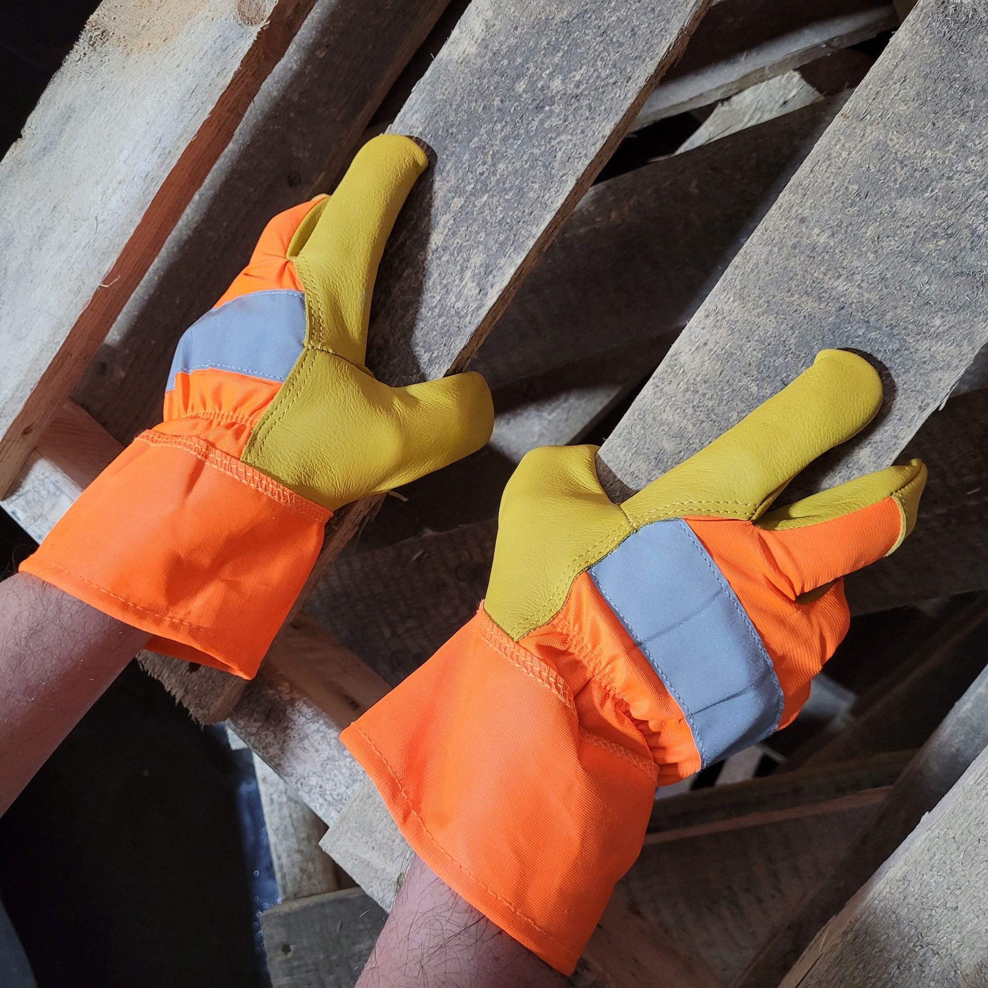 slide 5 of 5, WomenWorx Medium Orange Leather 1 -Pairs, 1 ct