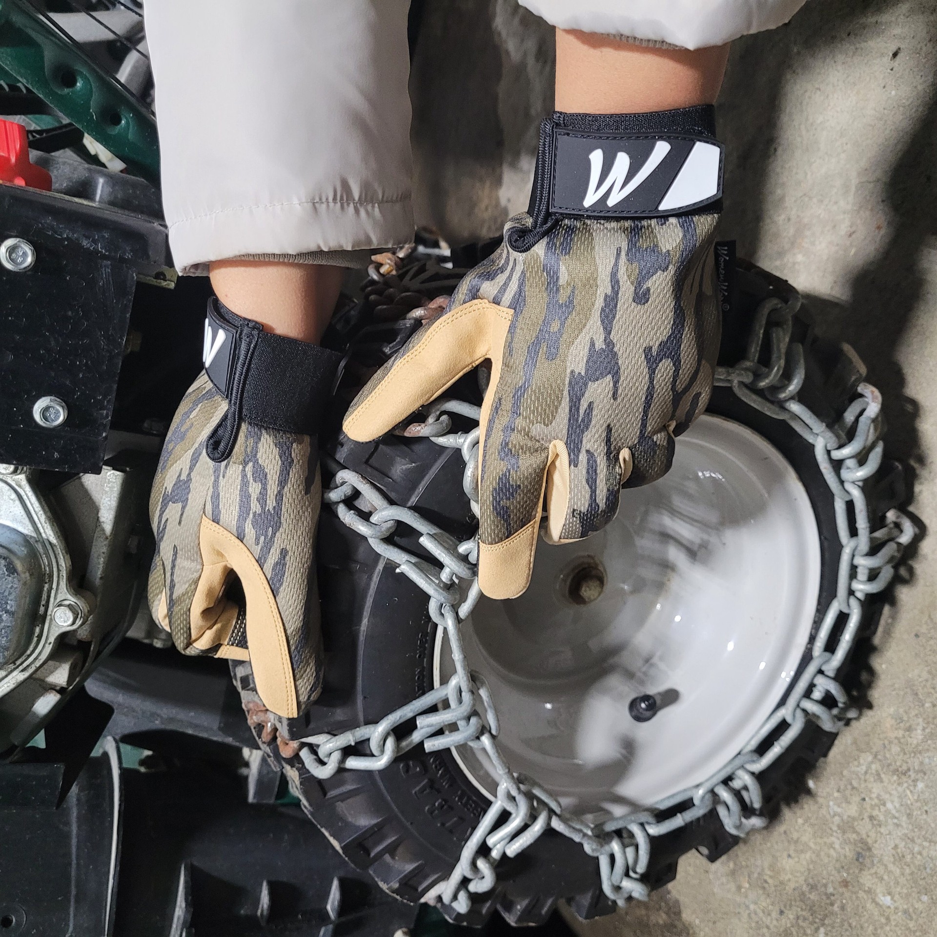 slide 3 of 5, WomenWorx Small Yellow Polyester 1 -Pairs, 1 ct