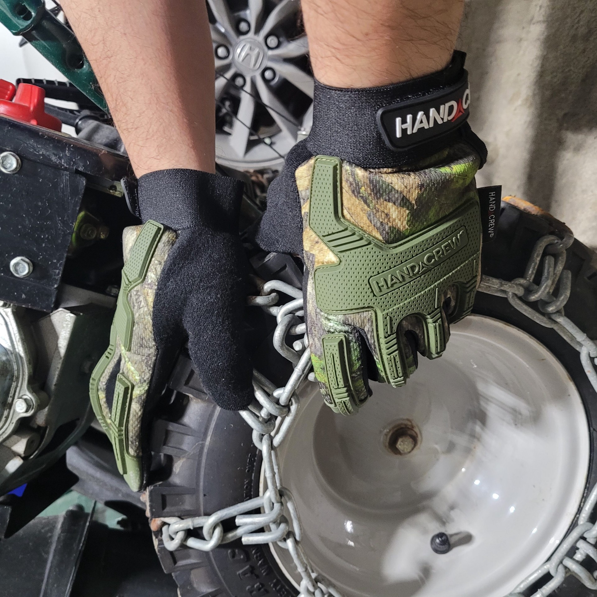 slide 2 of 5, HandCrew Medium Green Synthetic leather 1 -Pairs, 1 ct