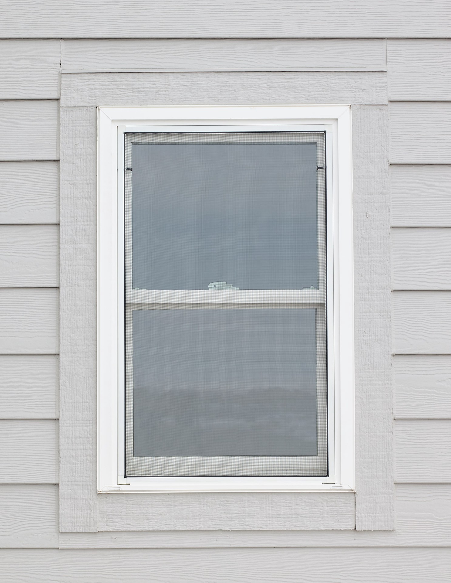 slide 4 of 6, Pella 150 Series 31-1/2-in x 45-1/2-in White Exterior White Interior Vinyl New construction Double Hung Window Low-E argon Double Pane Glass (Full Screen Included), 1 ct