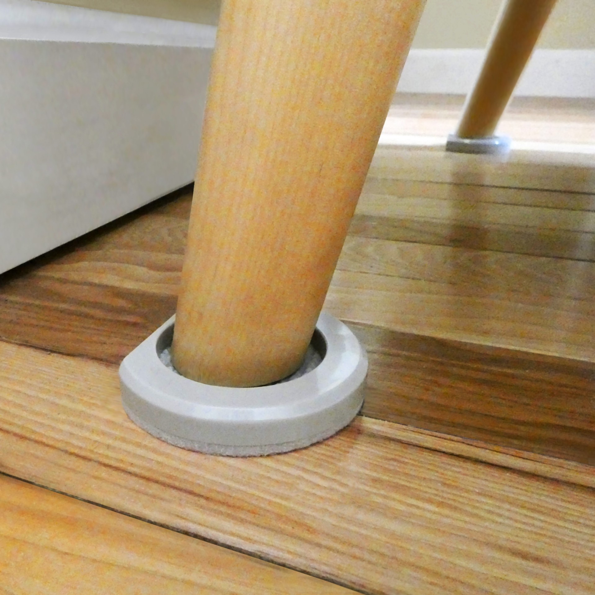 slide 6 of 6, RELIABILT 4 -Pack 3-in Round Felt and plastic Hard surface Furniture Slider, 1 ct