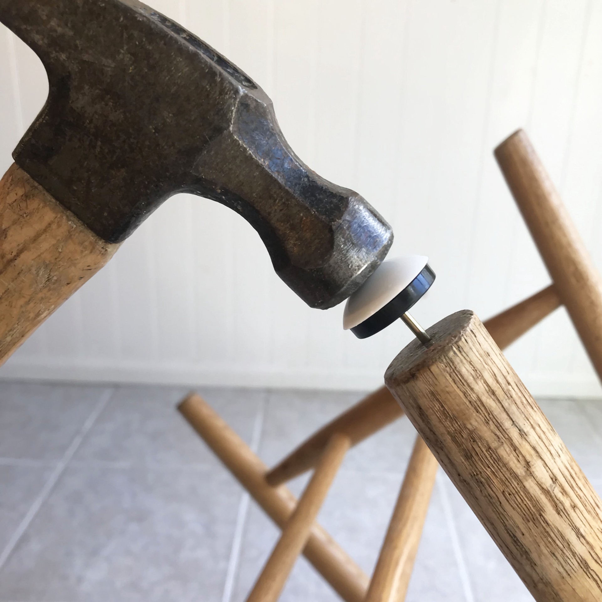 slide 6 of 6, RELIABILT 4 -Pack 7/8 in. White Hard Plastic Chair leg glides, 1 ct