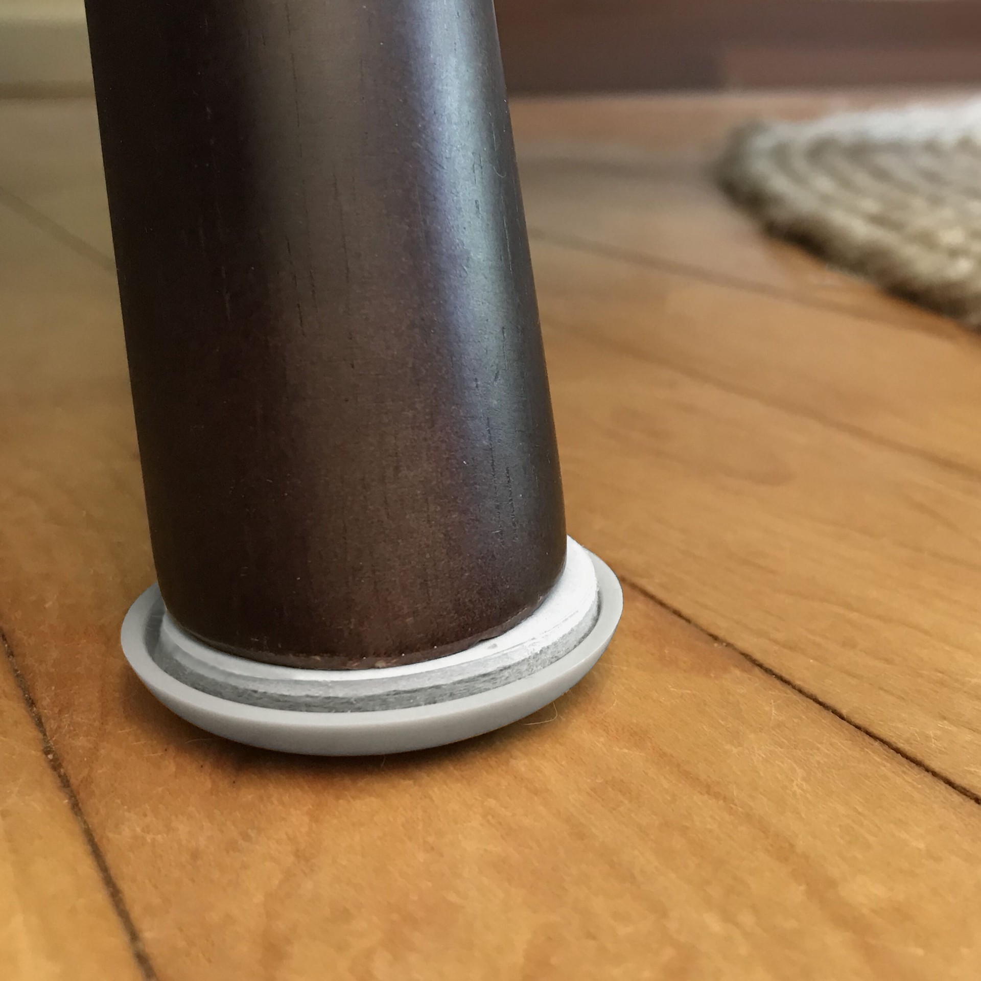 slide 5 of 6, RELIABILT 4 -Pack 2-3/4-in Round Plastic Carpet Furniture Slider, 1 ct