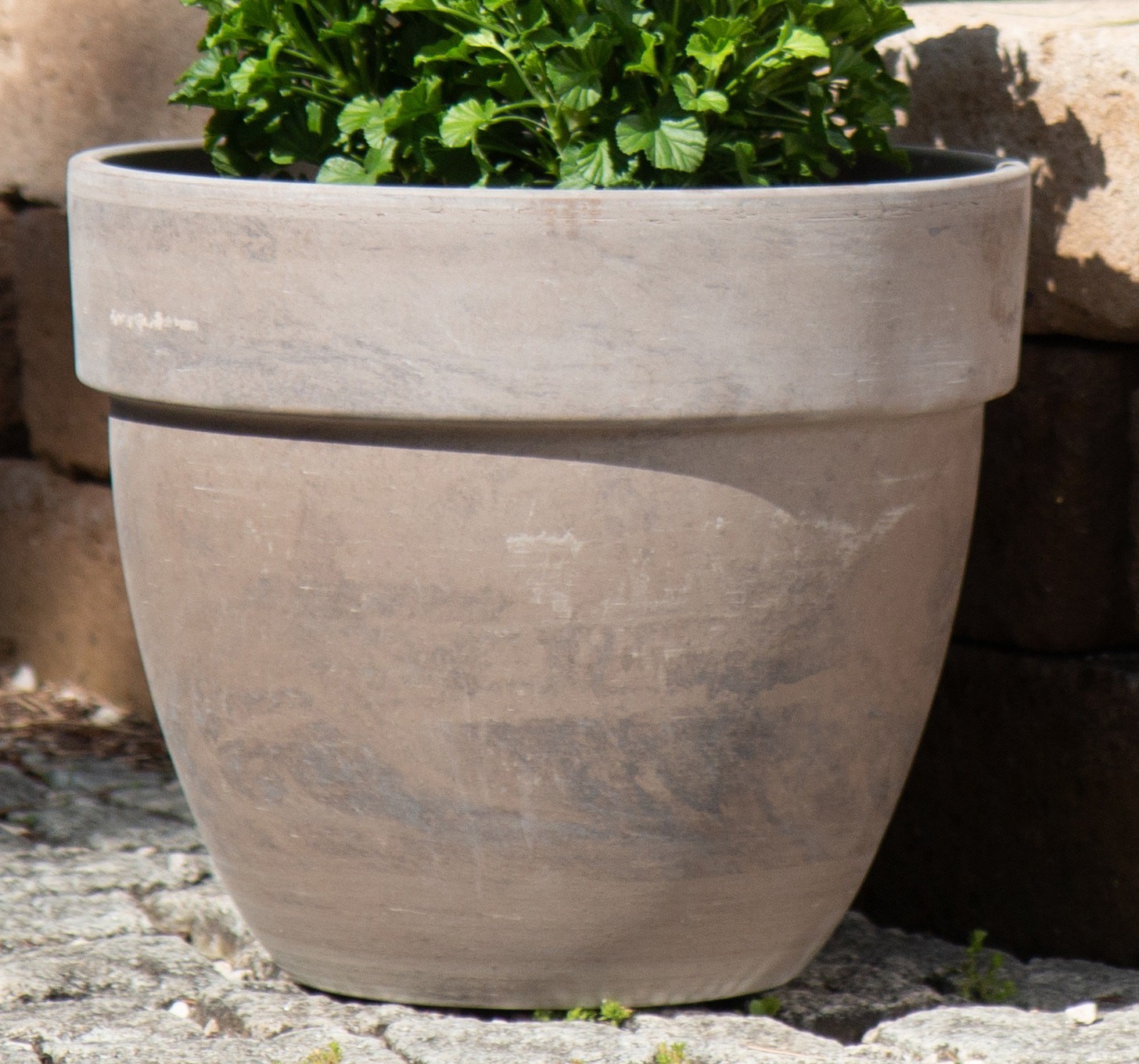 slide 5 of 6, Round 8.75-in W x 10.25-in L Brown Terracotta Indoor/Outdoor Planter, 1 ct