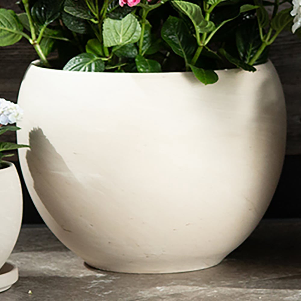 slide 3 of 4, Round 7.75-in W x 10.75-in L White Terracotta Indoor/Outdoor Planter, 1 ct
