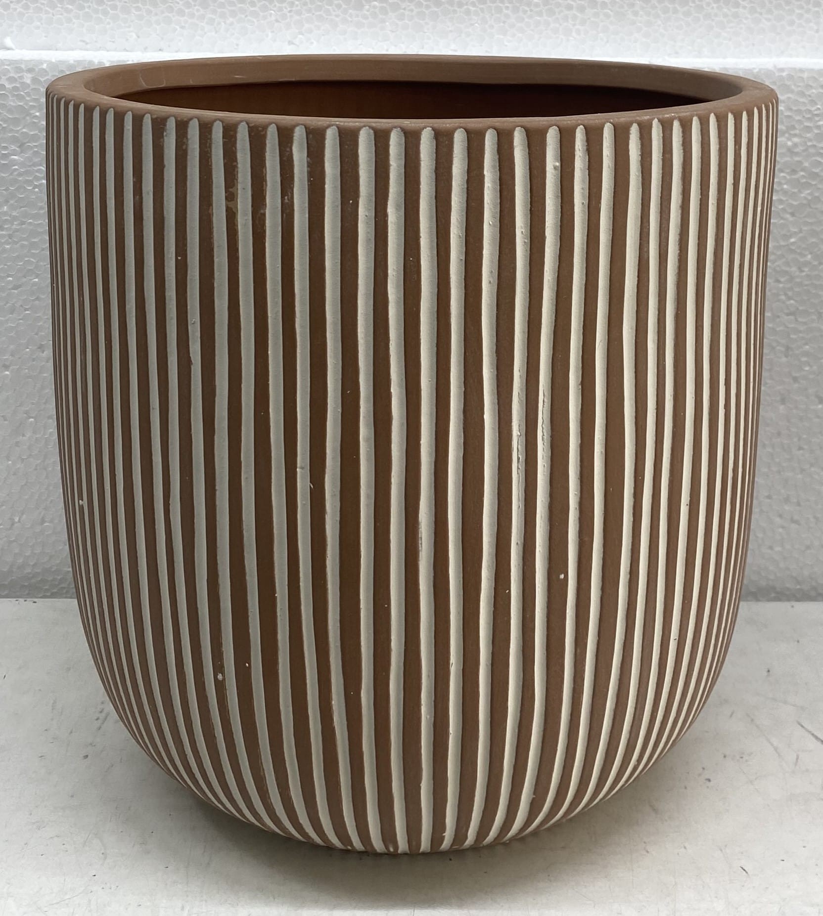 slide 4 of 5, allen + roth Round 11.81-in W x 12.0-in L Multiple colors/finishes Terracotta Indoor/Outdoor Planter, 1 ct