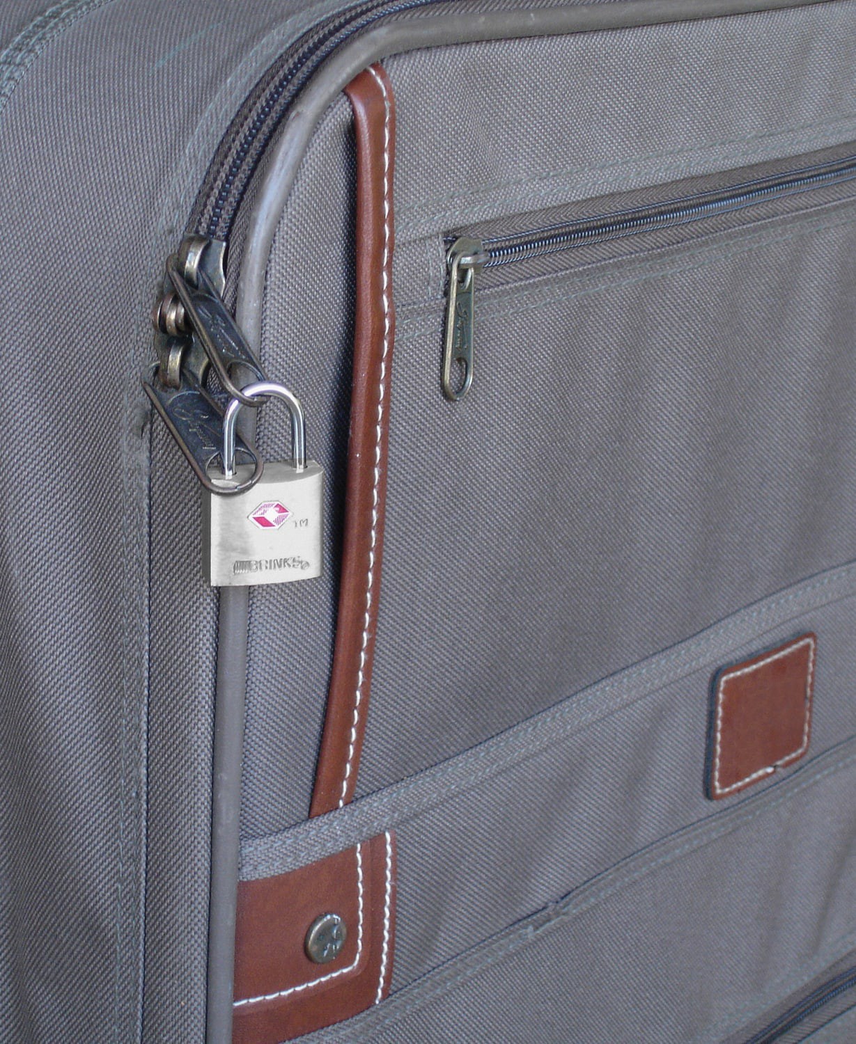 slide 4 of 5, Brinks TSA Keyed Padlock, 7/8-in Wide x 1/2-in Shackle, TSA Accepted (4-Pack), 1 ct