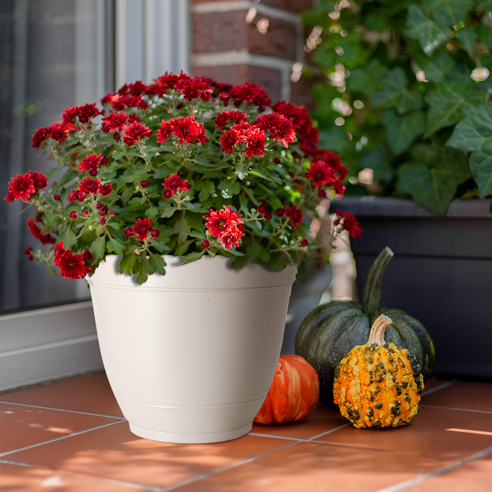 slide 4 of 6, Style Selections Round 7.72-in W x 7.72-in L Off-white Recycled plastic Indoor/Outdoor Planter, 1 ct