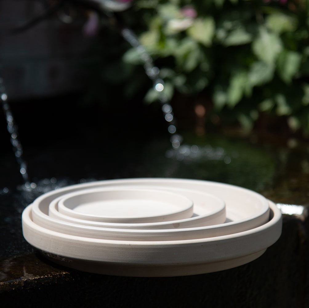 slide 2 of 4, Round 5.5-in W x 5.5-in L White Terracotta Indoor/Outdoor Planter, 1 ct