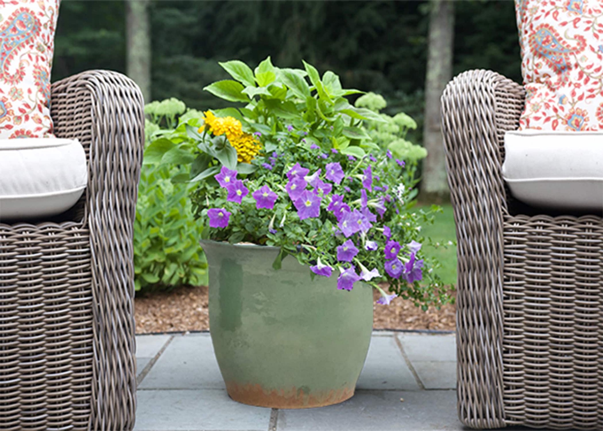 slide 2 of 4, allen + roth Round 9.8-in W x 9.8-in L Green Glazed ceramic Indoor/Outdoor Planter, 1 ct