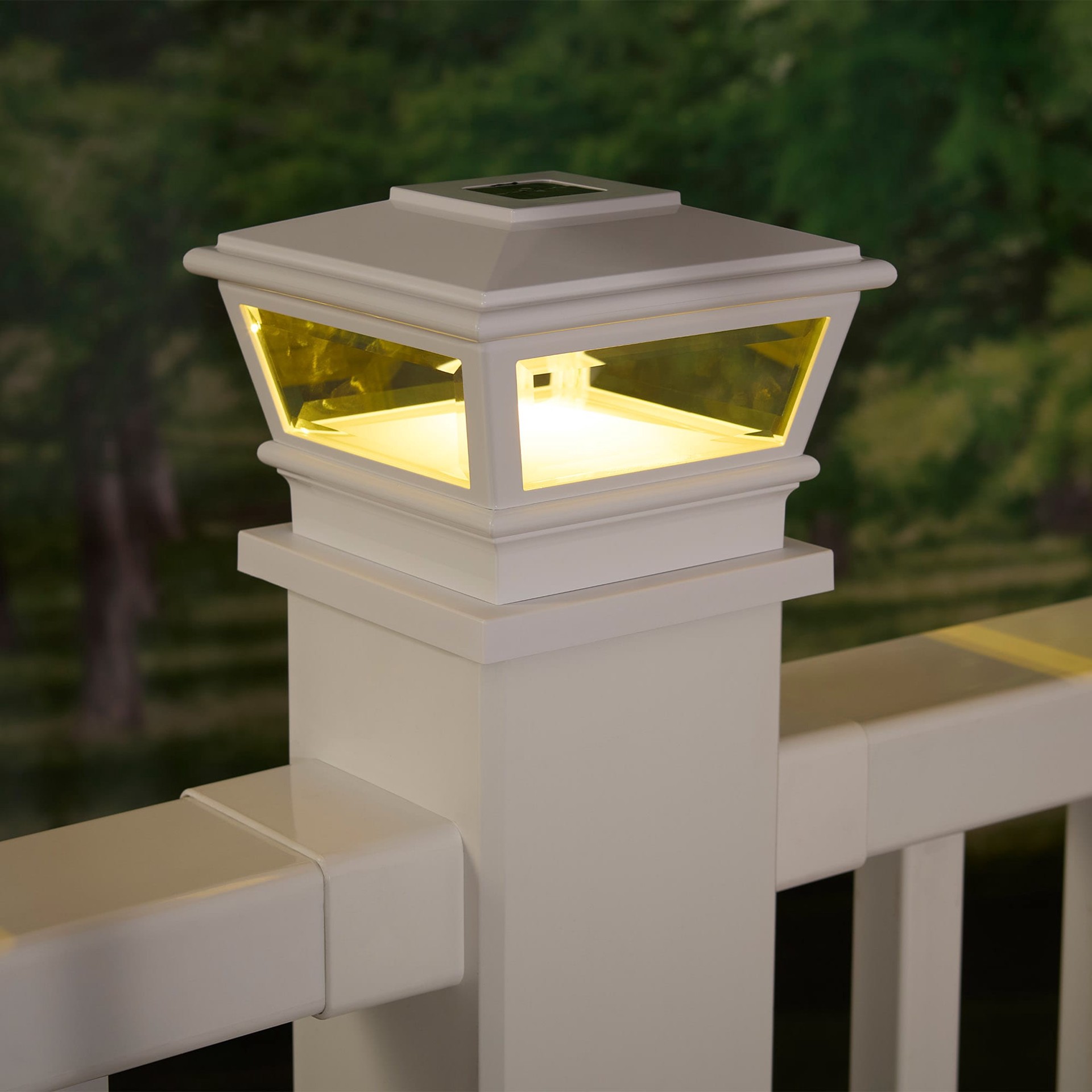 slide 3 of 6, RELIABILT Solar 4-in x 4-in White LED Outdoor Post cap light, 1 ct