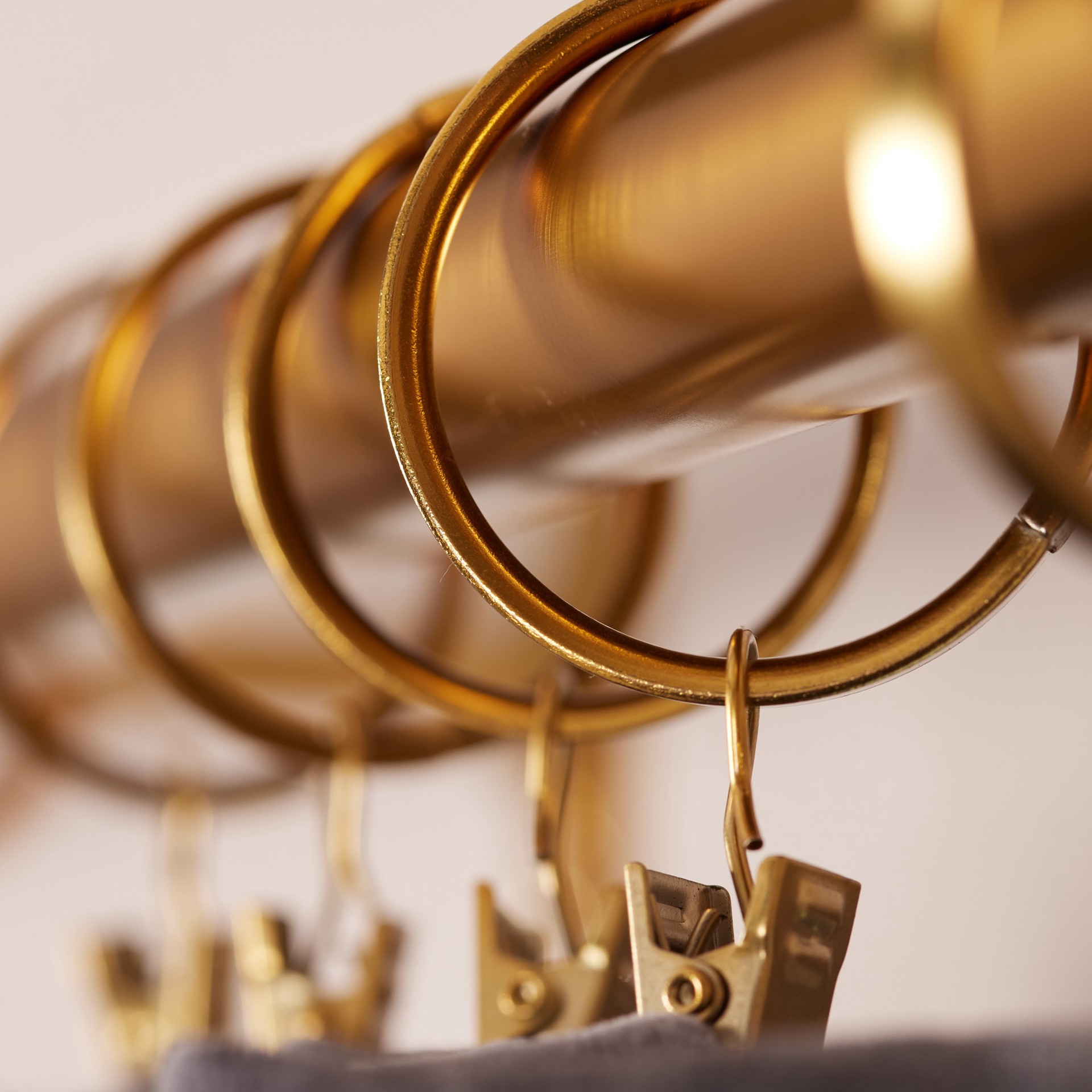 slide 4 of 6, Origin 21 10 -Pack 1-in Brushed Gold Steel Curtain ring with clip, 1 ct