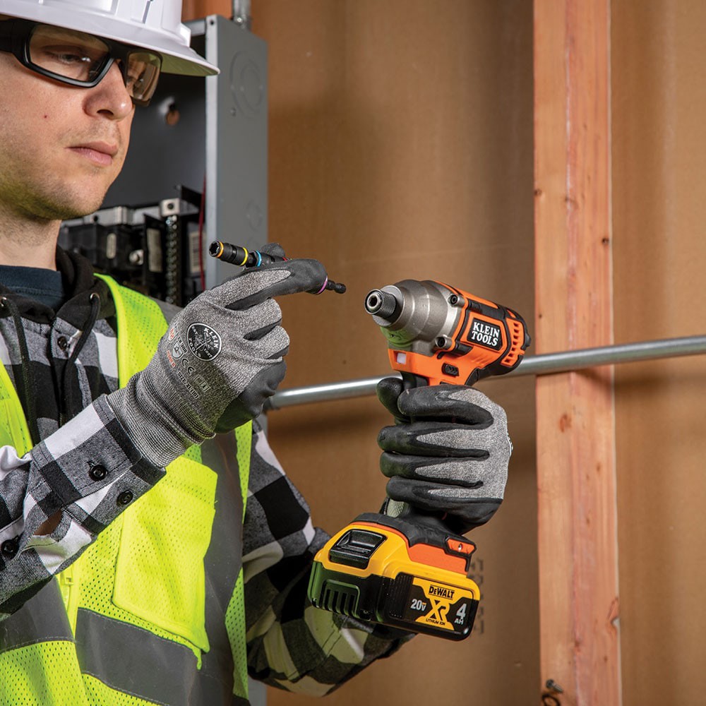 slide 4 of 6, Klein Tools 7-in-1 SAE and 6-in-1 Metric Flip Socket Set, 1 ct