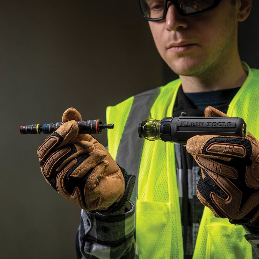 slide 5 of 6, Klein Tools 7-in-1 SAE and 6-in-1 Metric Flip Socket Set, 1 ct