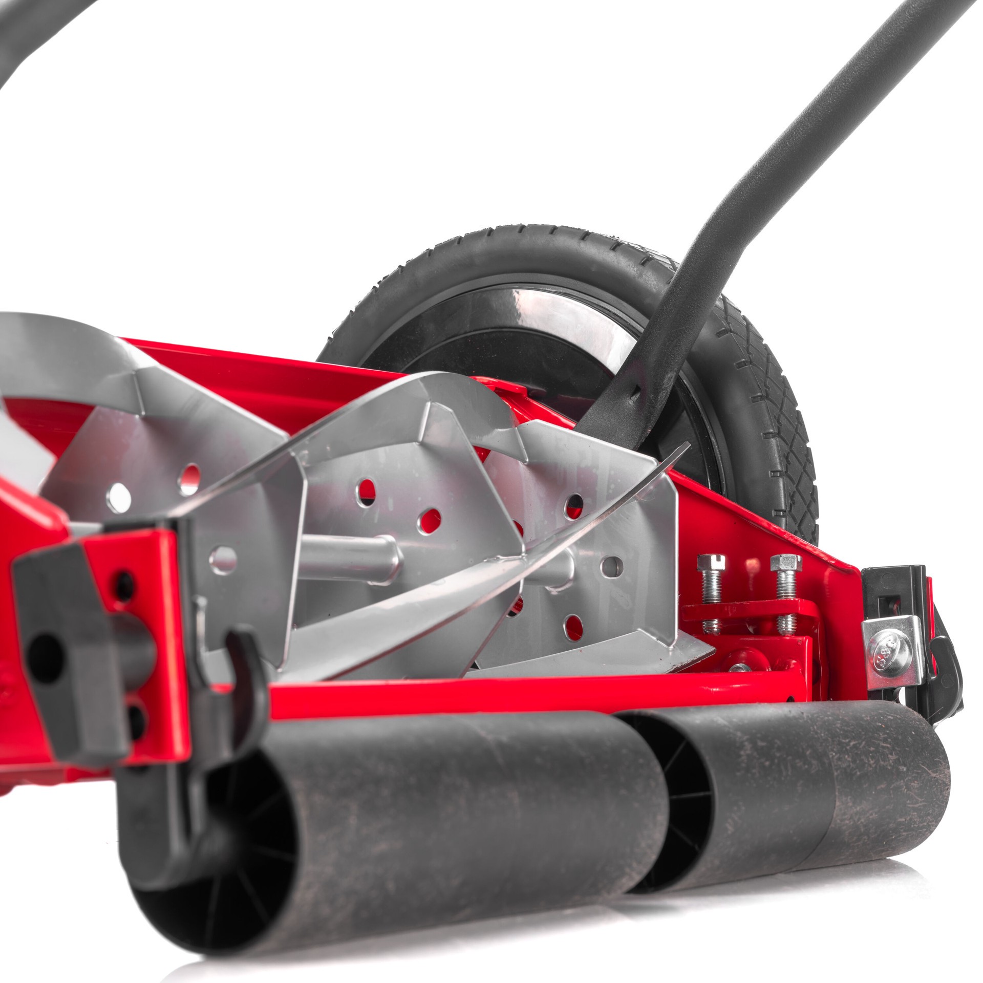 slide 4 of 6, CRAFTSMAN 16-in 5 Reel Lawn Mower, 1 ct