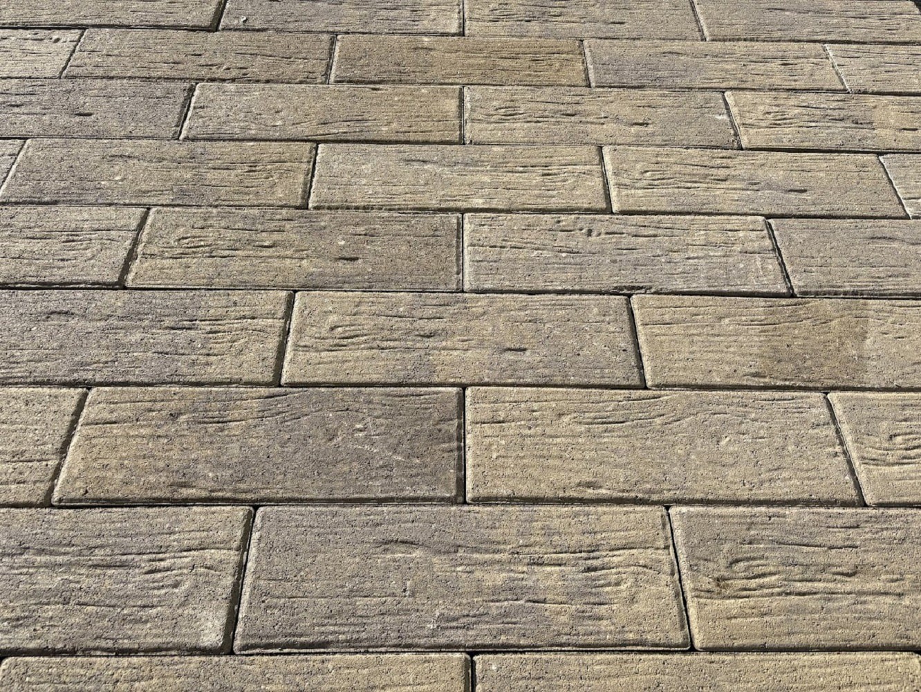 slide 5 of 5, CastleLite 18-in L x 6-in W x 2-in H Rectangle WOODGRAIN Mojave Blend Concrete Paver, 1 ct