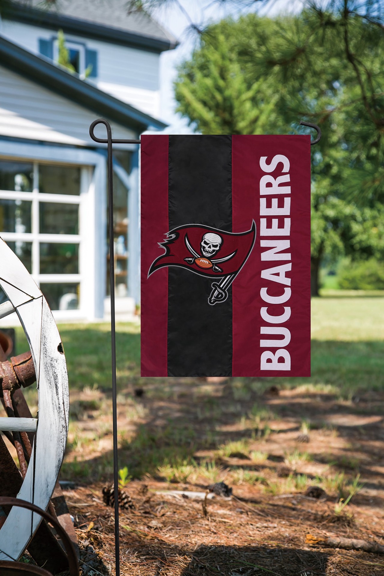 slide 2 of 2, Style Selections 1 W x 1.5 H Tampa Bay Buccaneers Garden flag, 1 ct