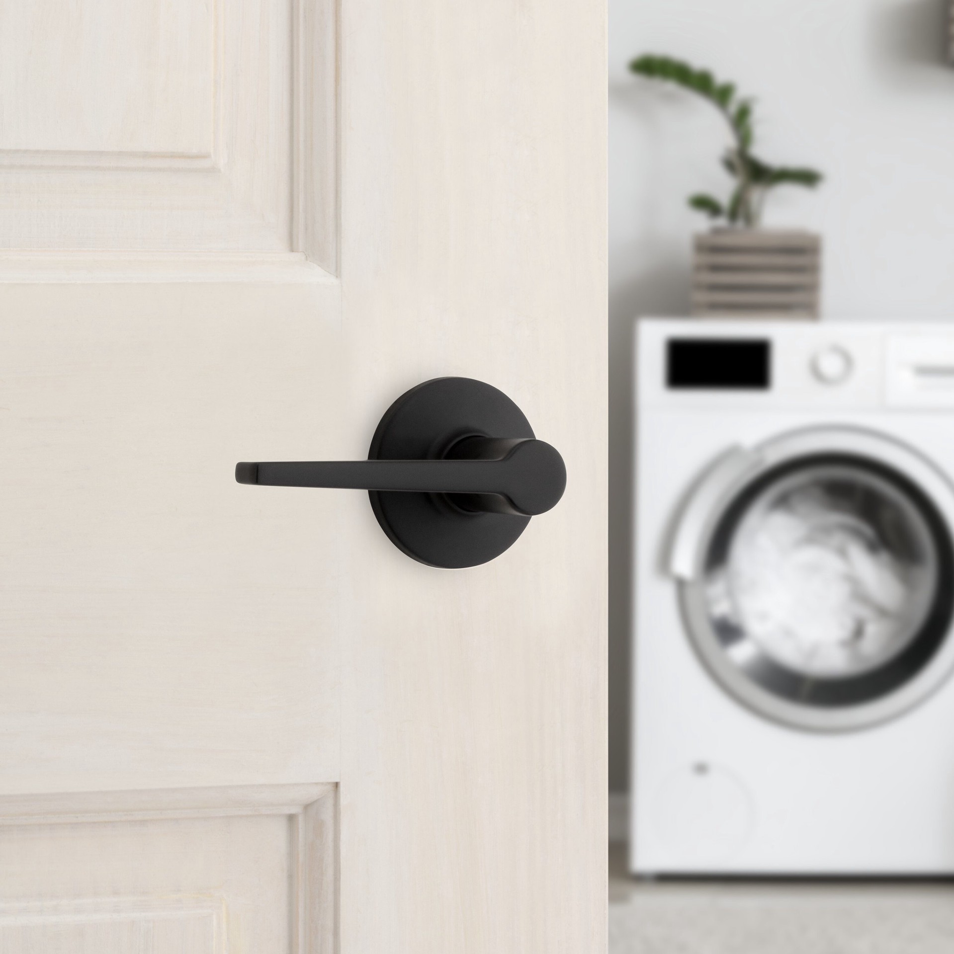 slide 3 of 6, RELIABILT Dallas Matte Black Interior or Hall/Closet Passage Door Handle Contractor Pack 6 -Pack, 1 ct