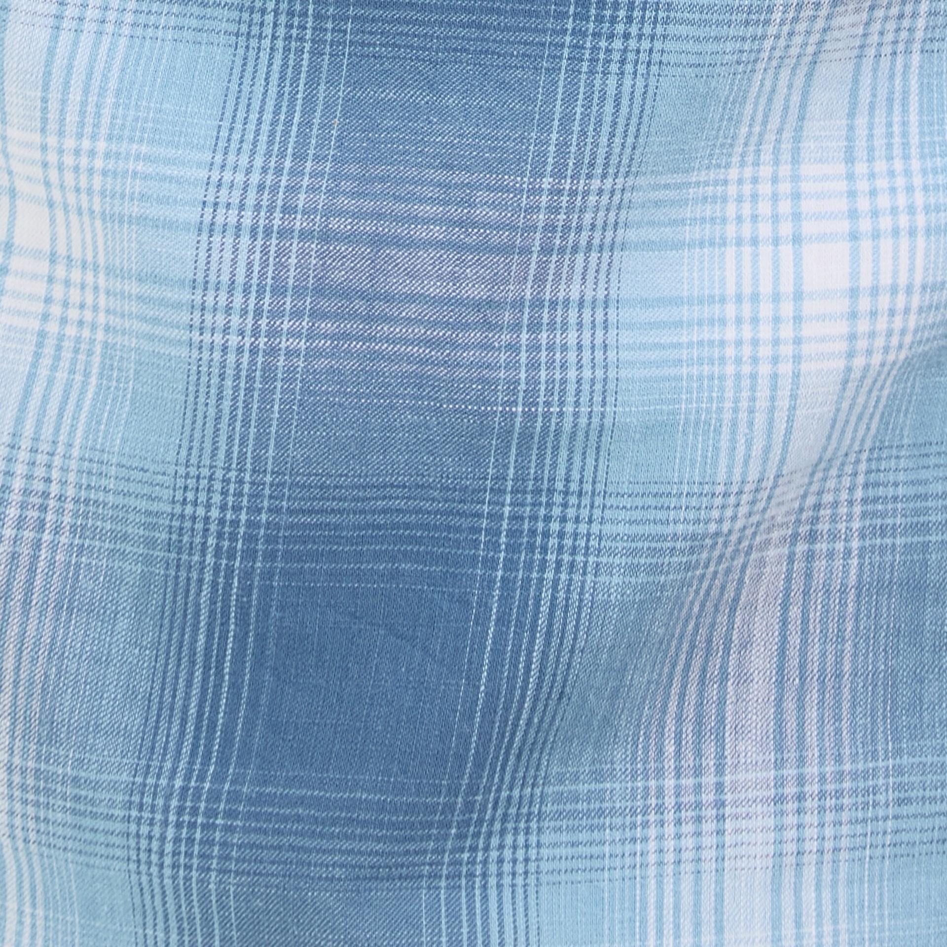 slide 4 of 4, Wrangler Men's Blue Woven Short sleeve Button-down shirt ( XX-large ), 1 ct