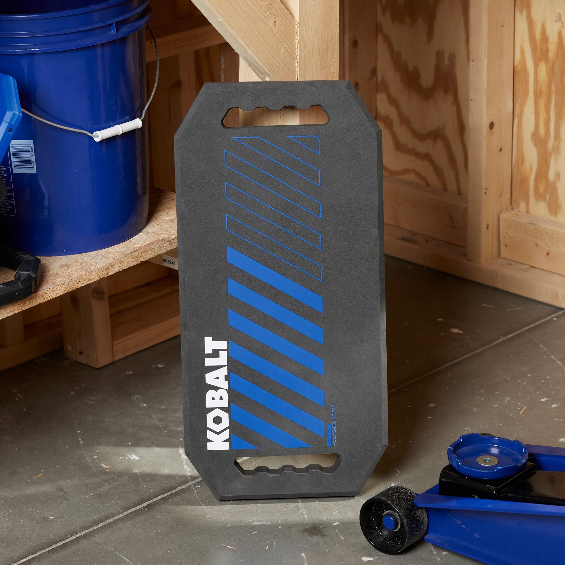 slide 6 of 6, Kobalt Black 23.5-in x 11.5-in Foam Kneeling Pad, 1 ct