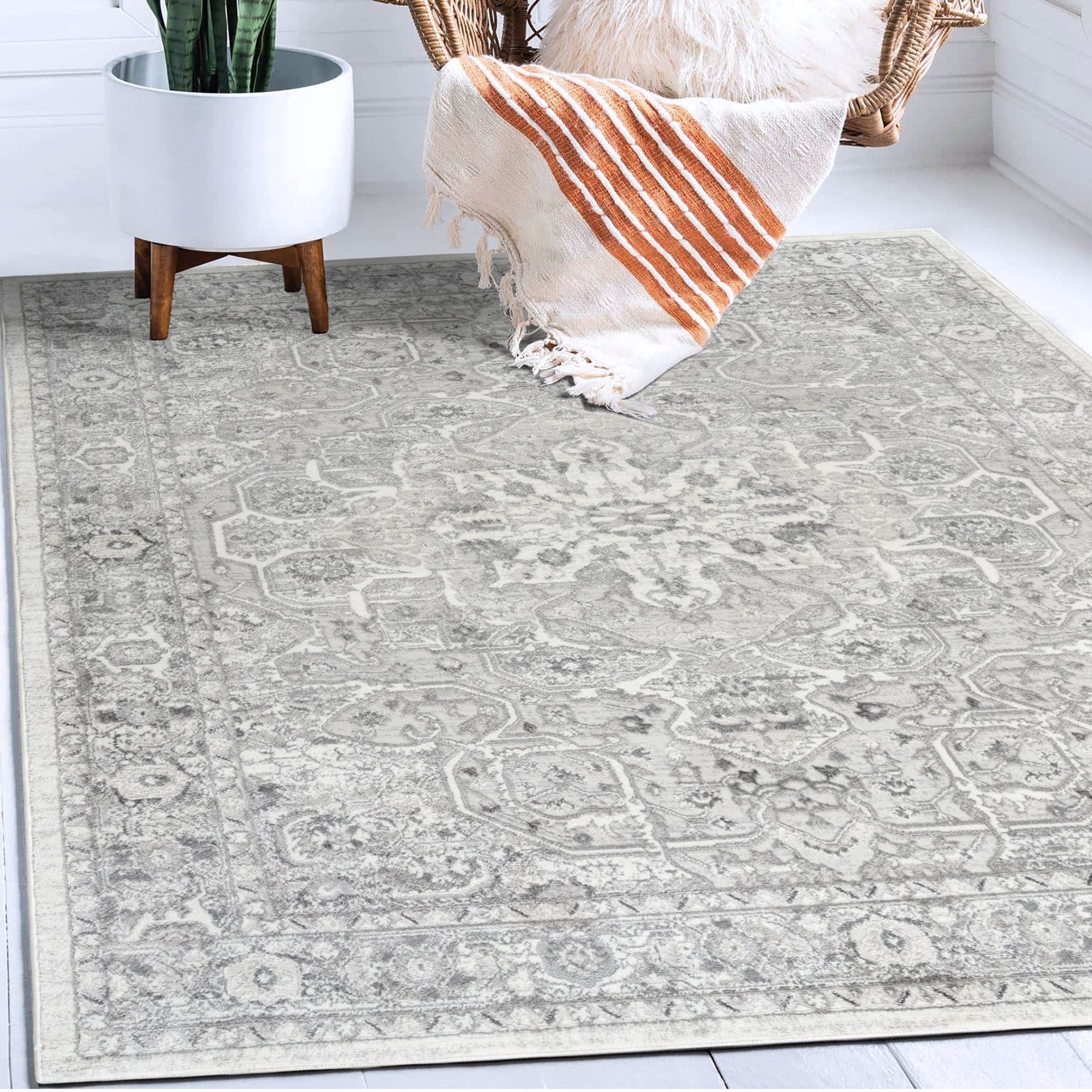slide 2 of 4, GERTMENIAN 5 x 7 (ft) Loomed Gray Rectangular Indoor Pet Friendly Area rug, 1 ct