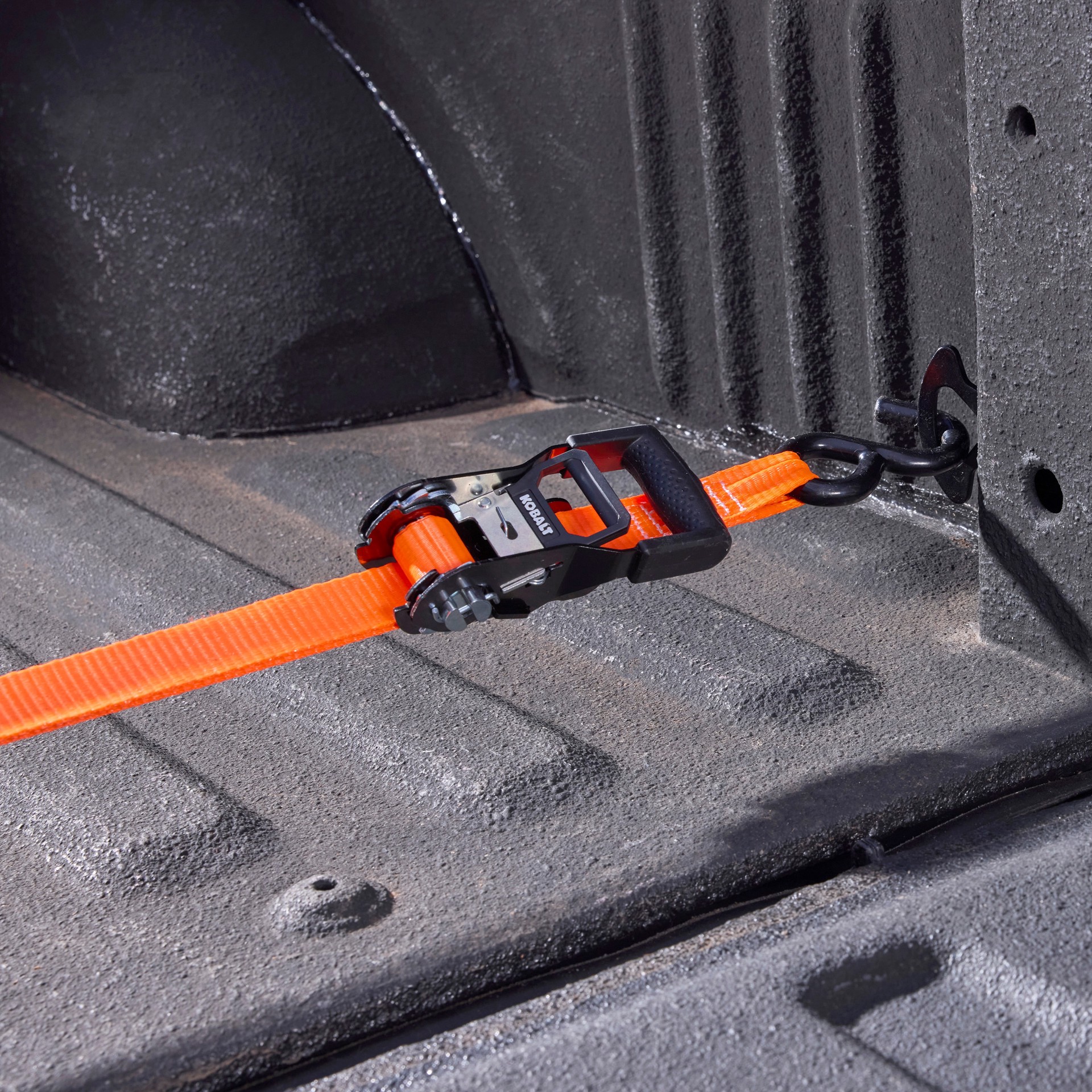 slide 5 of 6, Kobalt 1-in x 12-ft Ratcheting Strap Tie Down with S-hook 3000-lb Break Strength (4-Pack), 1 ct