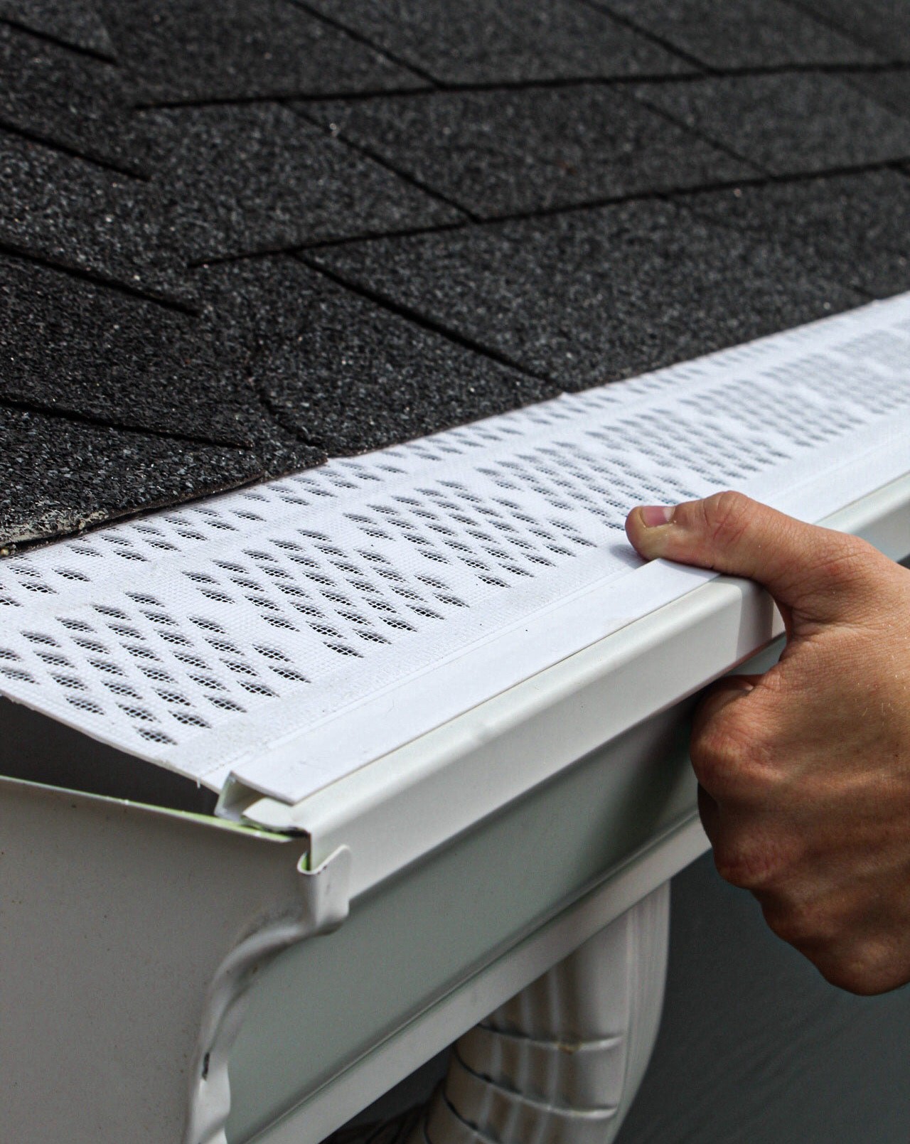 slide 4 of 6, Spectra Armour Mesh 6" x 3' Vinyl White Gutter Guard Vinyl K style 6-in x 3-ft Gutter guard, 1 ct