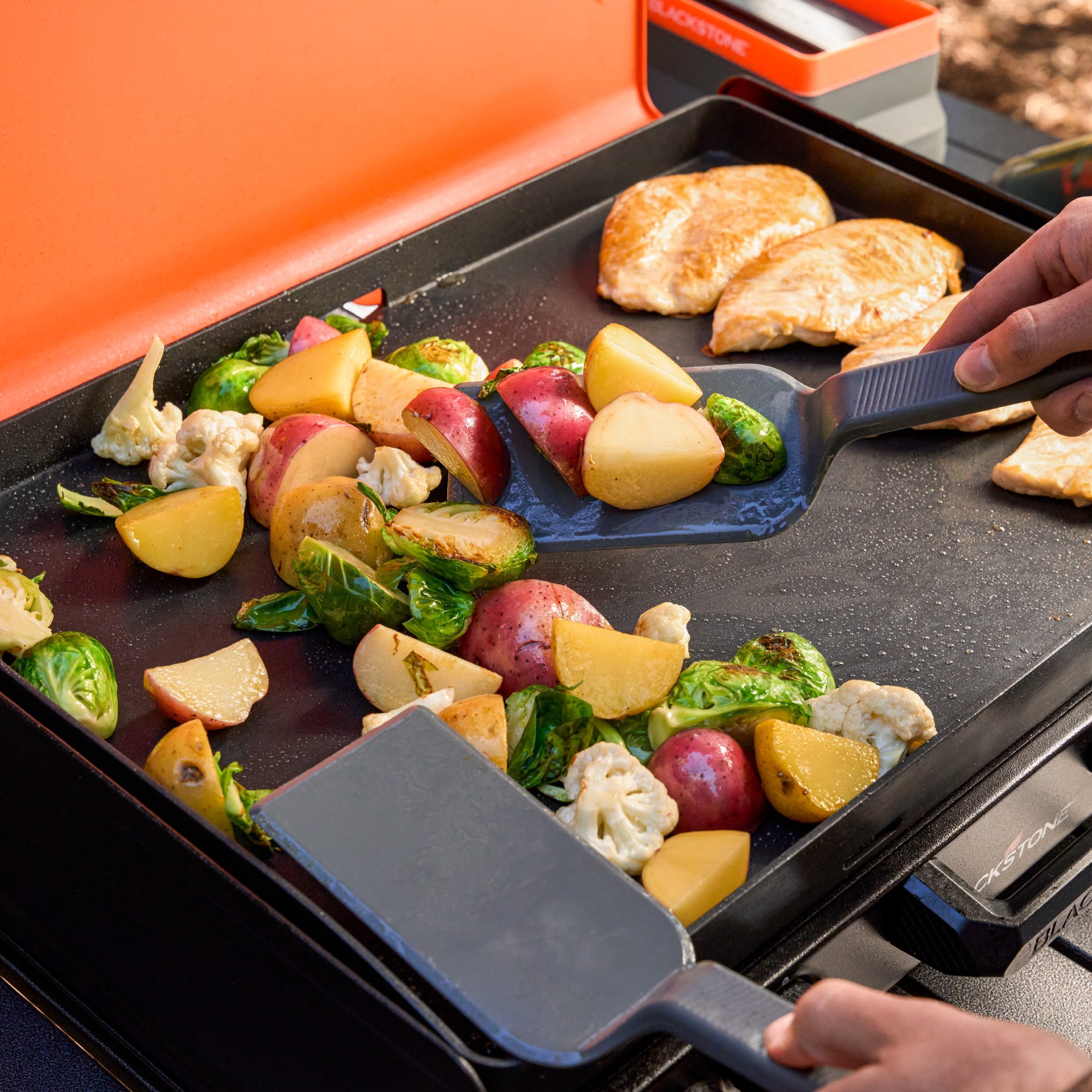 slide 6 of 6, Blackstone Camping Griddle Tool Kit 6 -Piece Plastic Tool set 6 -Piece Plastic Tool set, 1 ct