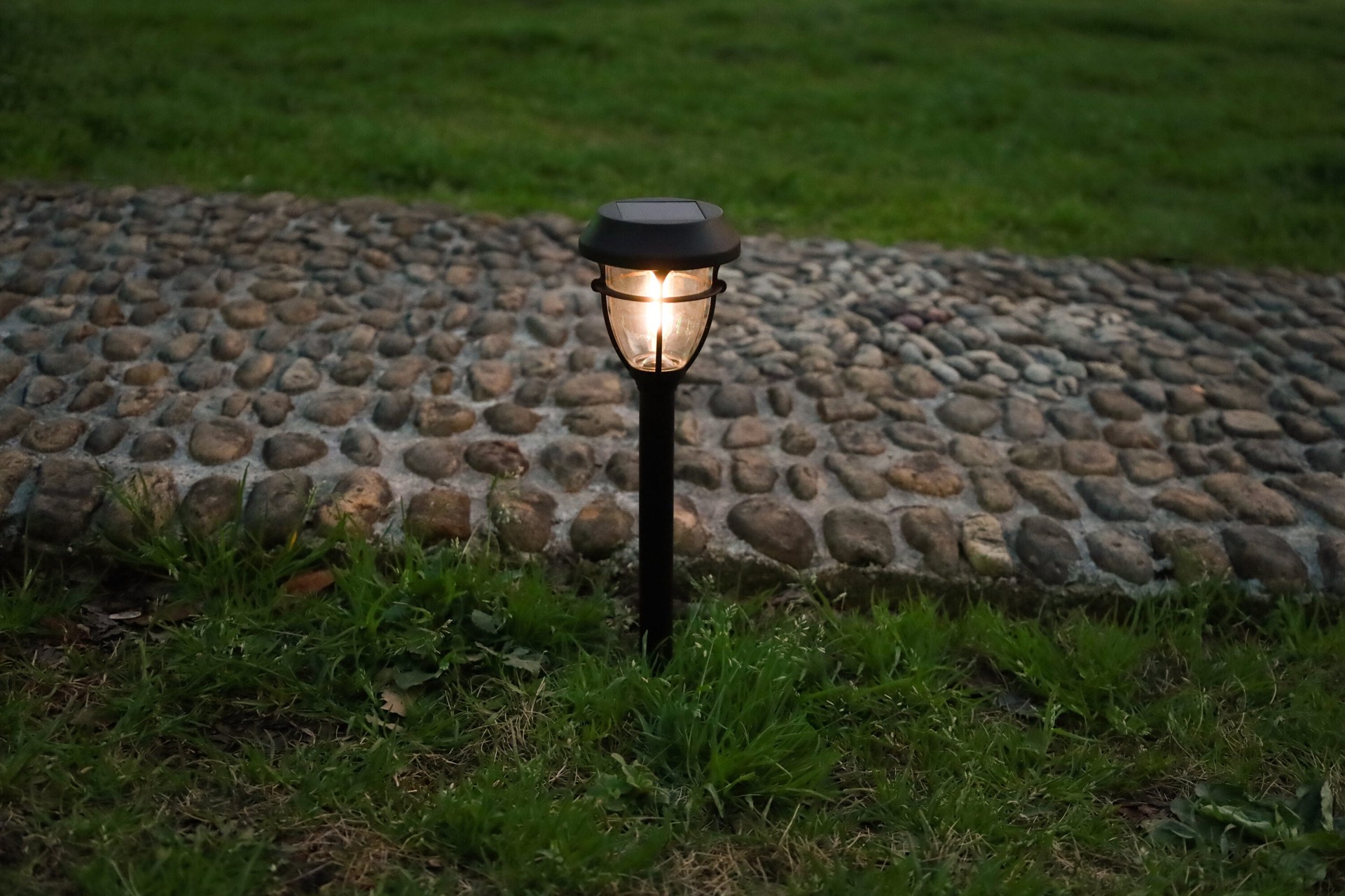 slide 6 of 6, Harbor Breeze 10 -Pack 10ct solar filament light 5 -Lumens 0.01 -Watt Black Solar LED Outdoor Path Light Kit ( 3000-K ), 1 ct