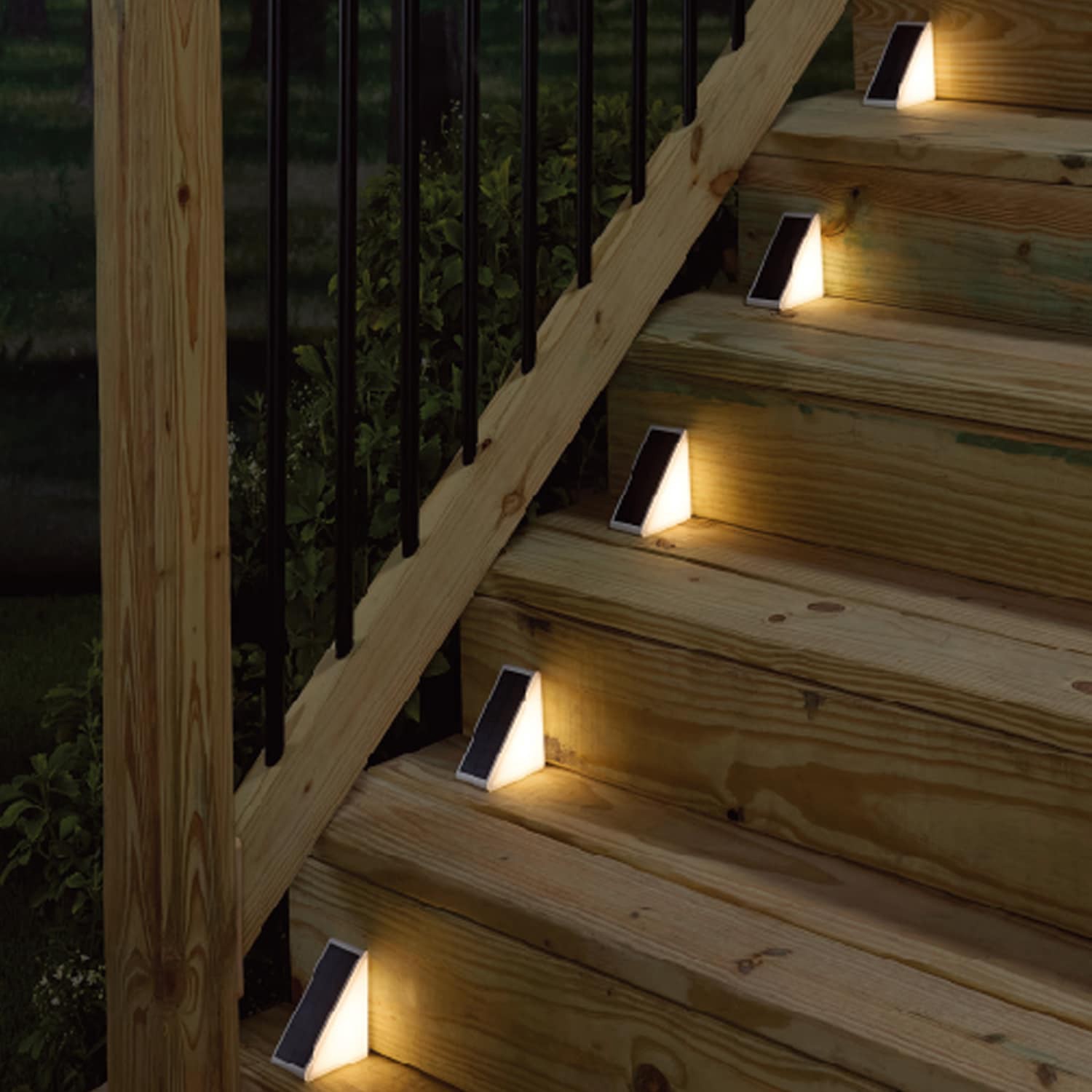 slide 3 of 6, Harbor Breeze 4 -Lumens 0.5 -Watt white Solar LED Outdoor Path Light ( 3000-K ), 1 ct