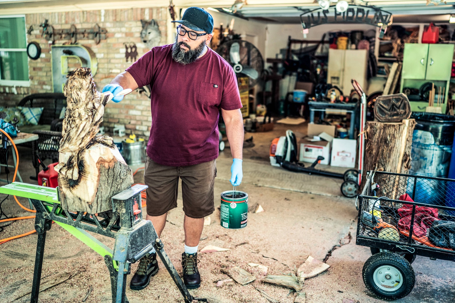 slide 4 of 4, Dickies Men's Timber Woven 11-in Carpenter shorts ( Size: 34 ), 1 ct