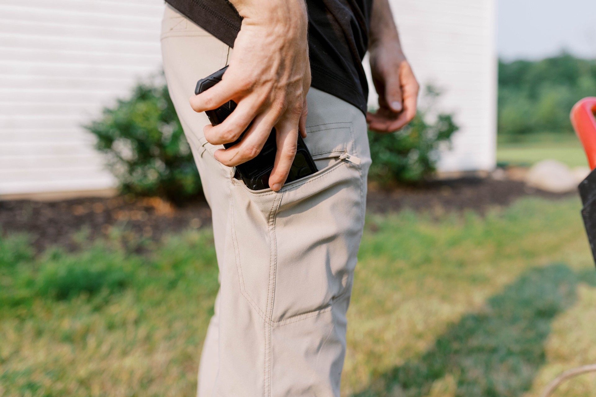 slide 4 of 4, BERNE APPAREL Men's Relaxed Fit Beige Twill Work pants ( 32 x 34 ), 1 ct