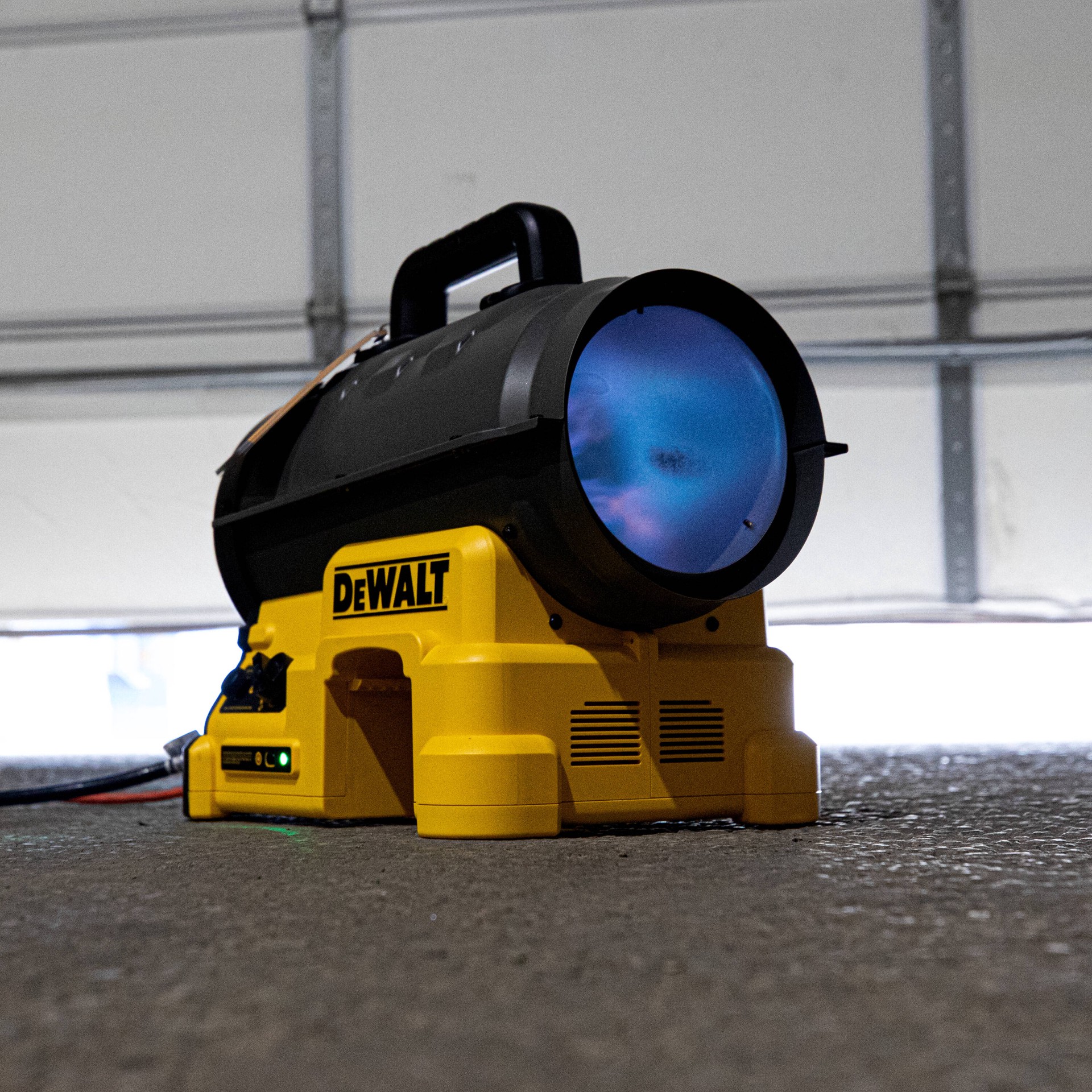 slide 2 of 6, DEWALT Forced Air Propane Heater 75000 -BTU Outdoor Portable Forced air Propane Heater, 1 ct