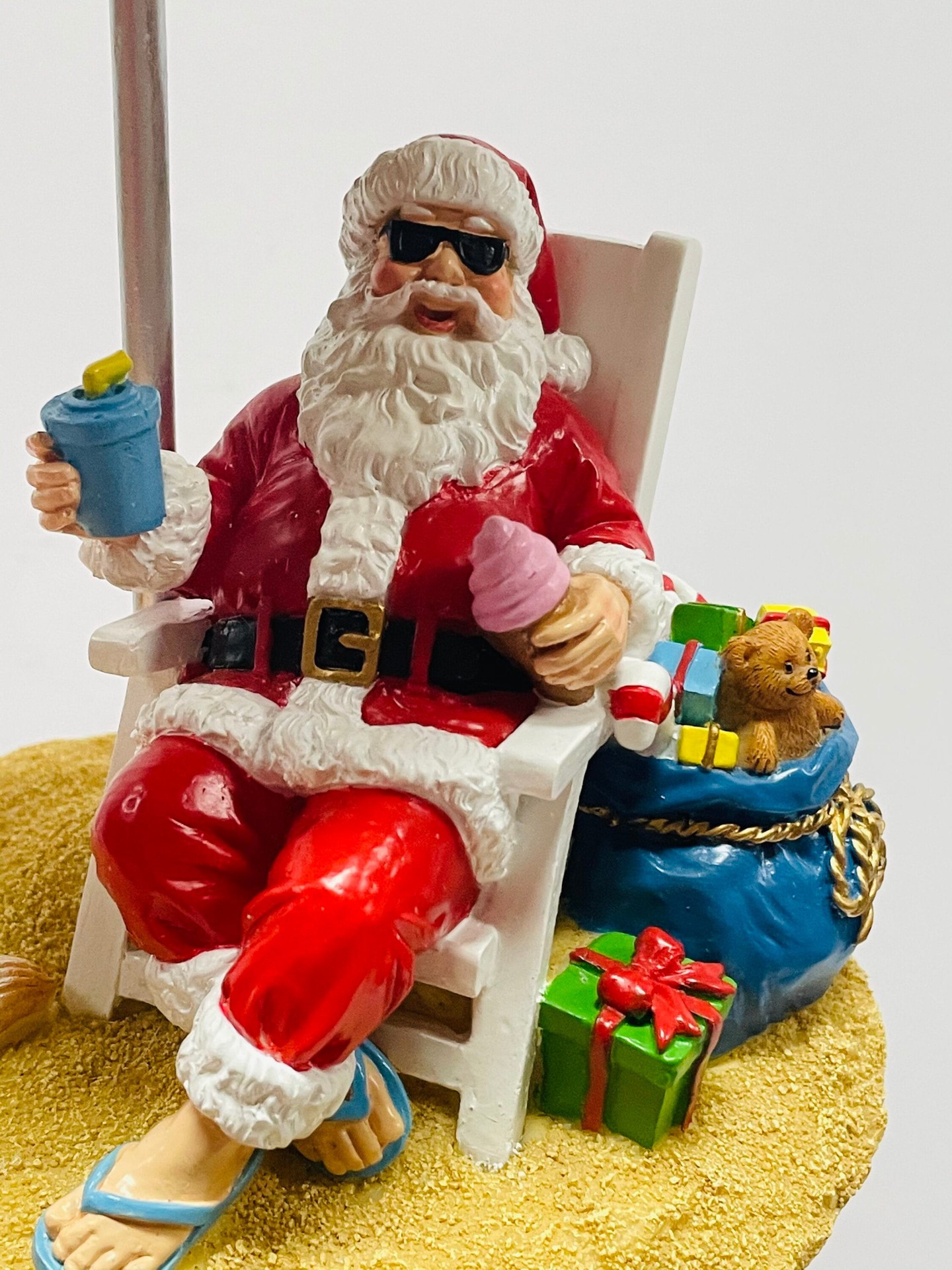 slide 5 of 5, Carole Towne Santa's Beach Day Village scene, 1 ct