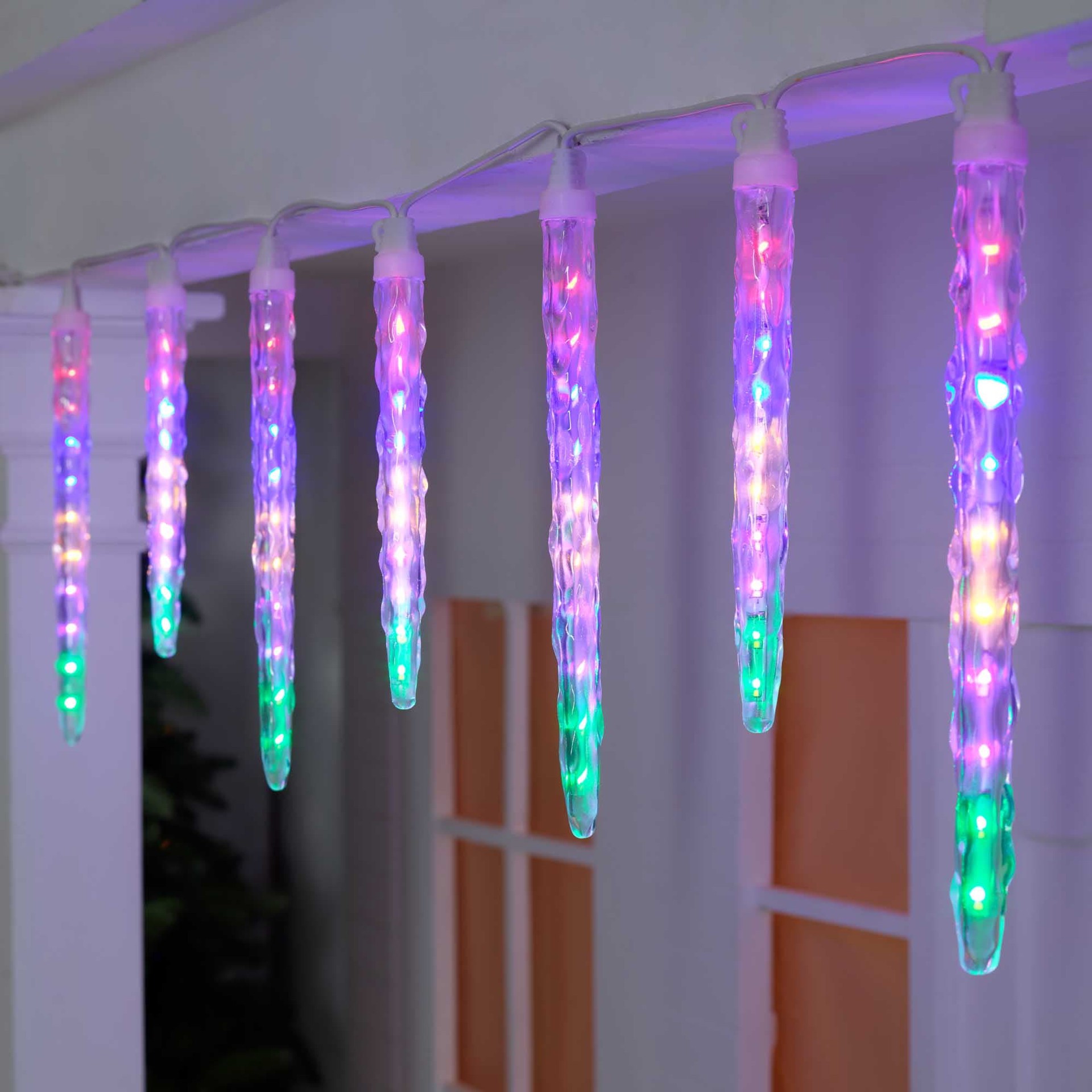 slide 3 of 6, Holiday Living 7 -Count 9-ft Color-changing Color changing LED Plug-In Christmas String Lights, 1 ct