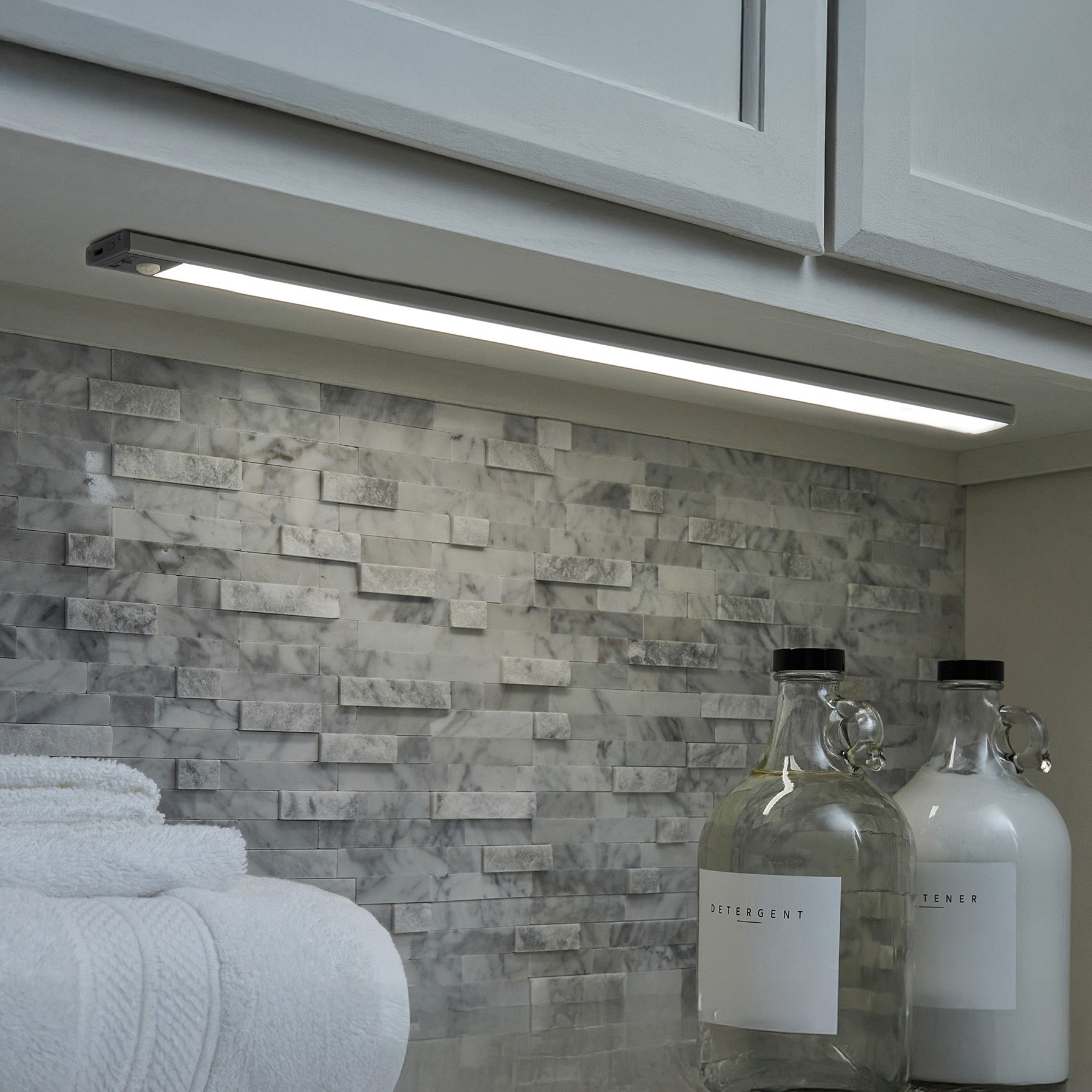 slide 4 of 6, Utilitech Rechargeable Bar Lights 24-in Rechargeable Battery LED Under Cabinet Light Bar Motion Sensing Light, 1 ct