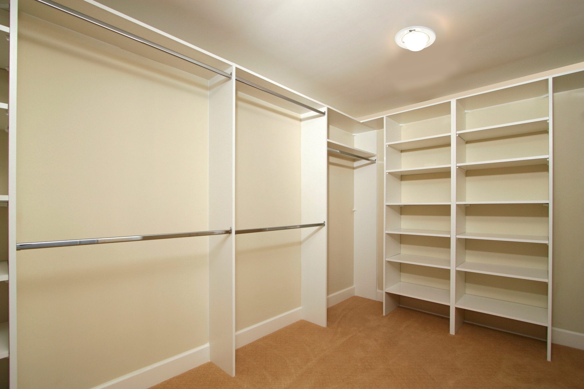 slide 2 of 6, Utilitech 4.72-in white lamp socket holder Steel Ceiling Light Mount, 1 ct