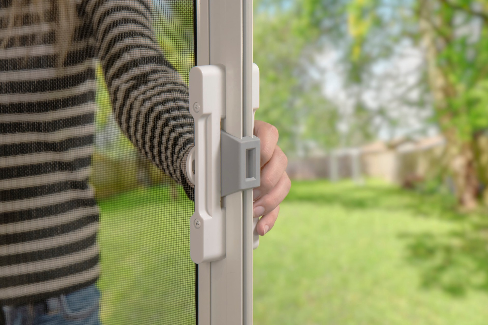 slide 5 of 6, WRIGHT PRODUCTS 3.5-in Plastic Handleset, 1 ct