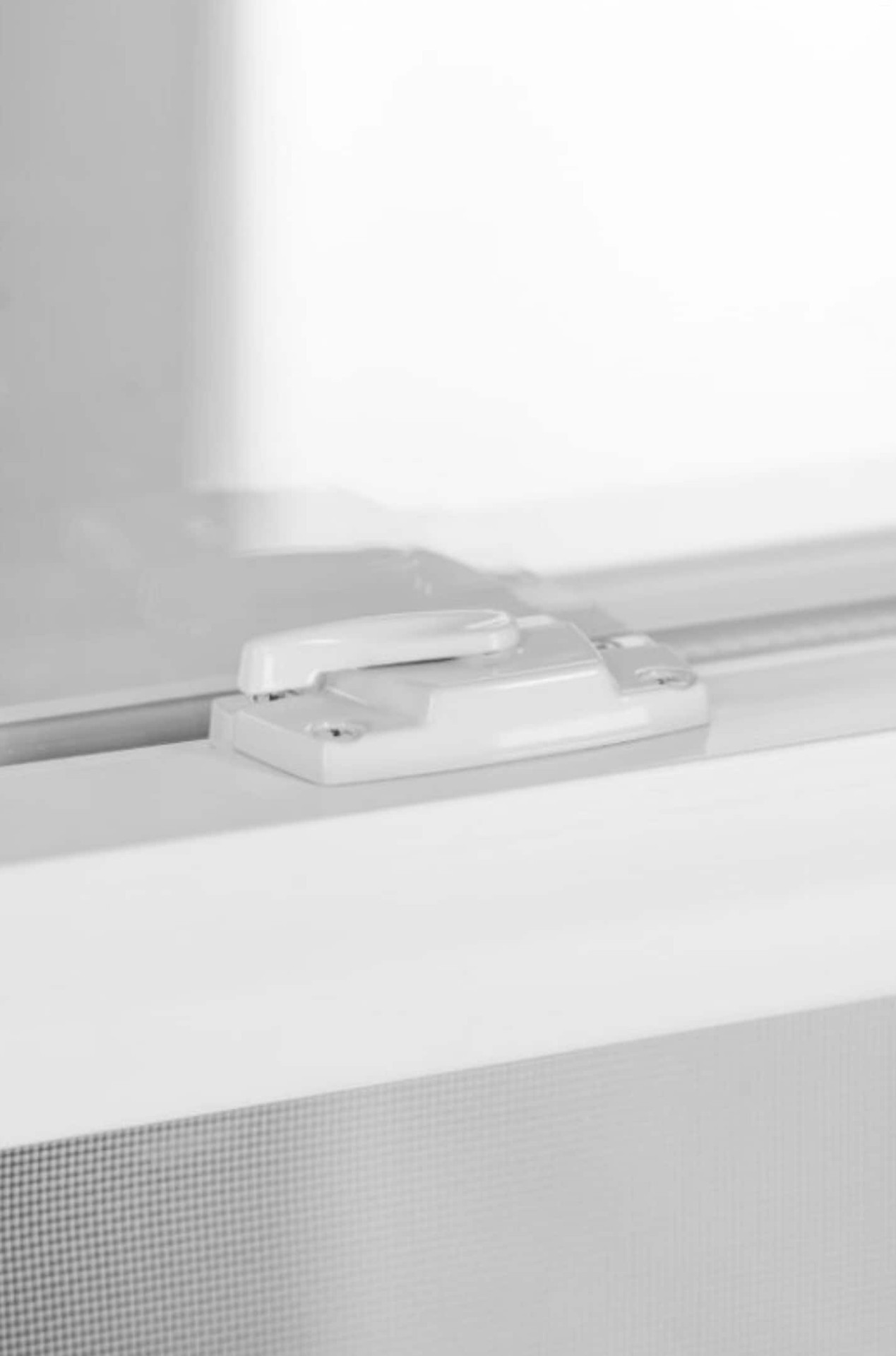 slide 6 of 6, RELIABILT Series 28100 35-1/2-in x 47-1/2-in Black Exterior Vinyl New Construction Single Hung Window Low-E argon Double Pane Glass (Half Screen Included), 1 ct