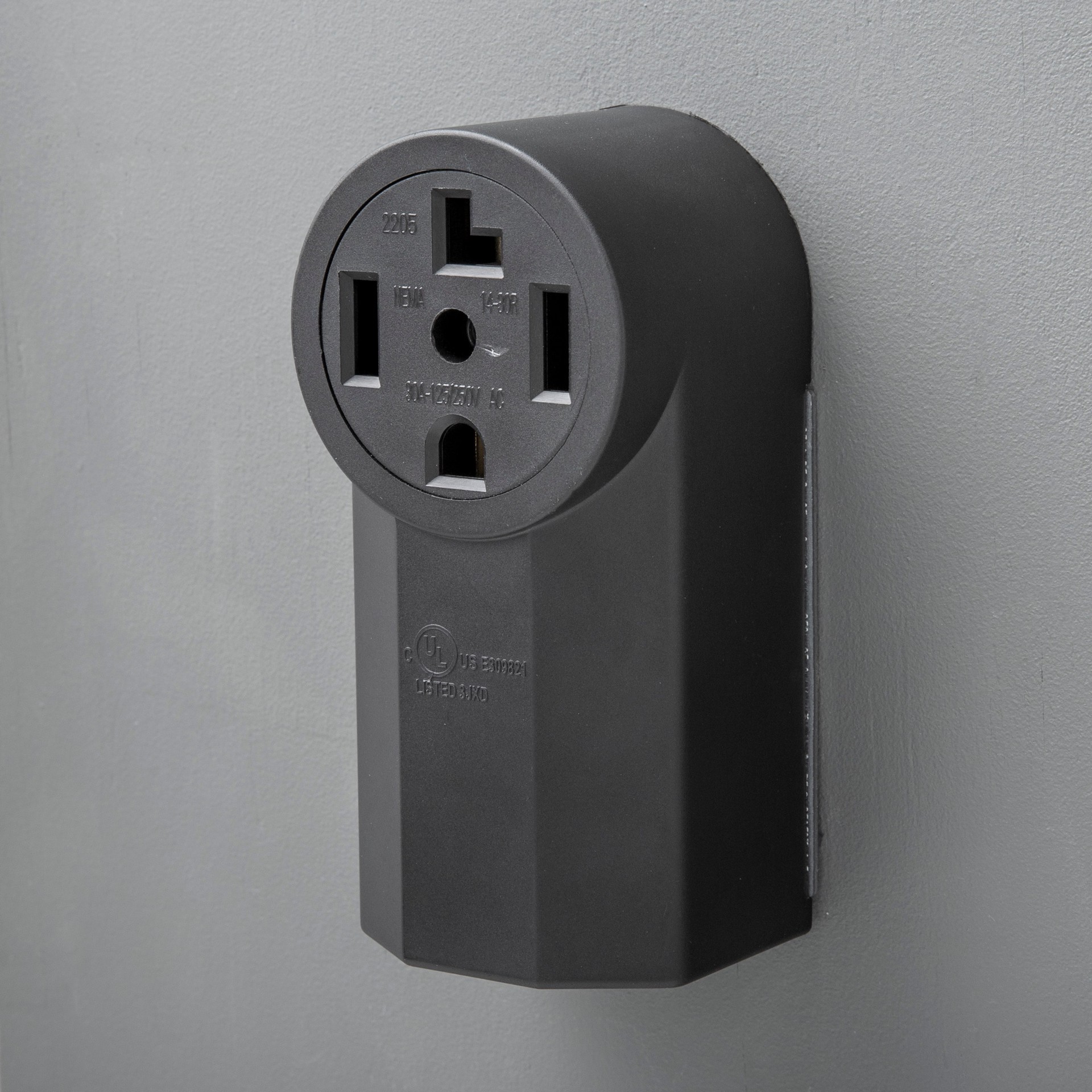 slide 2 of 2, Utilitech 30 -Amp 125/250-volt Industrial Round Range power outlet , Black, 1 ct