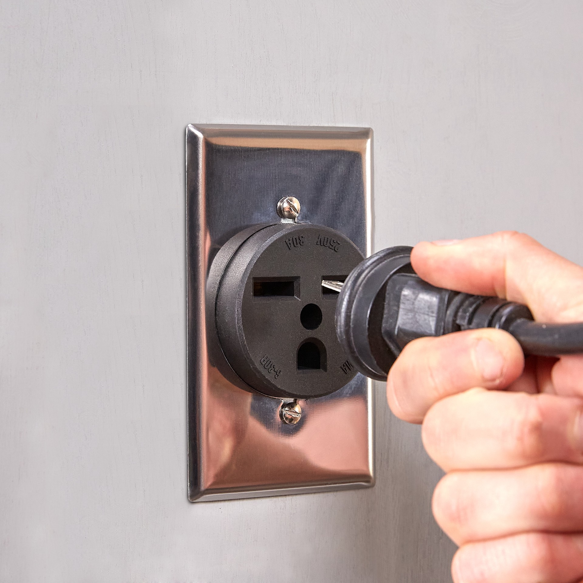 slide 3 of 3, Utilitech 30 -Amp 250-volt Industrial Round Dryer power outlet , Black, 1 ct