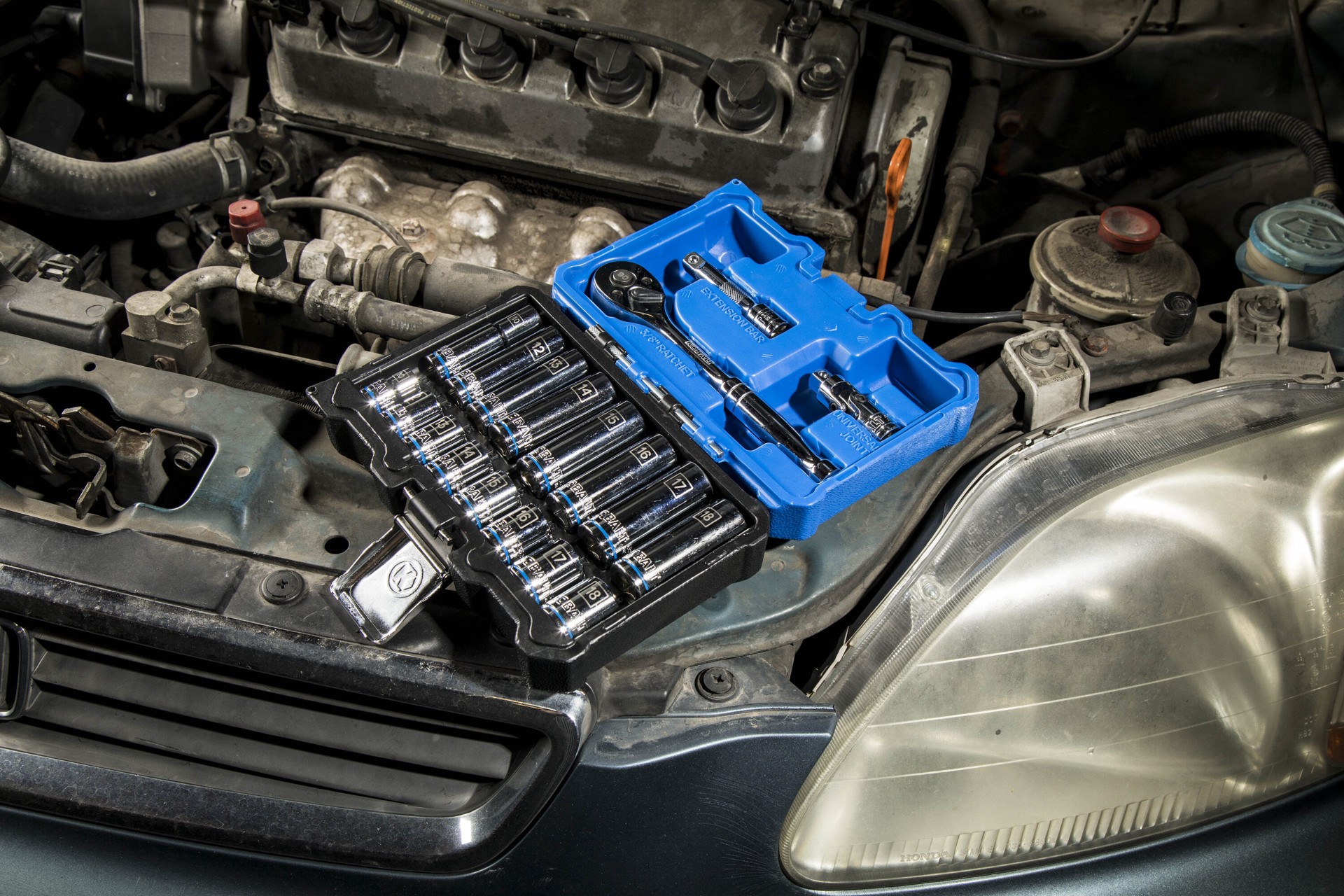 slide 5 of 6, Kobalt 19 -Piece Metric Mechanics Tool Set with Hard Case, 1 ct