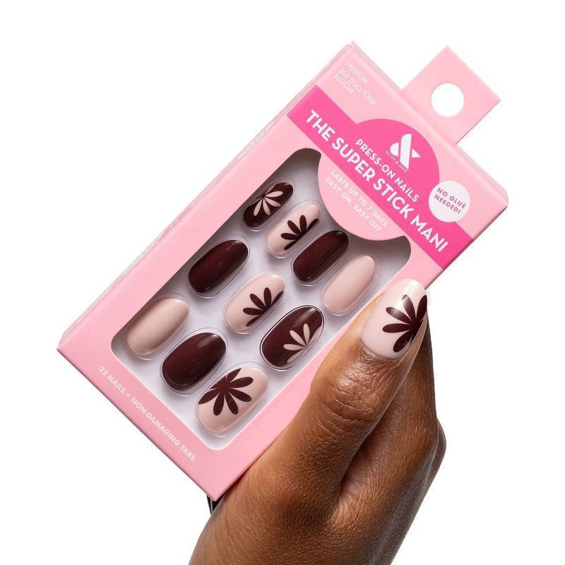 slide 2 of 4, Olive & June Fake Nails - Big Duo Toned Flowers - M Oval - 32ct, 32 ct