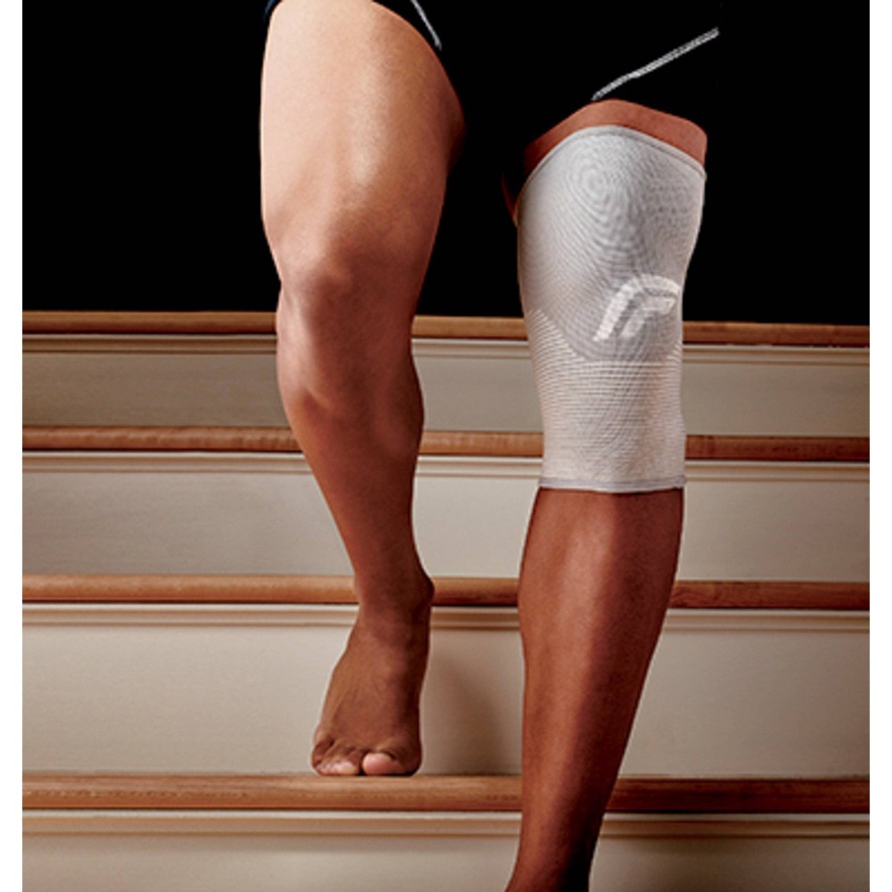 slide 8 of 9, FUTURO Comfort Knee Support, Large, 1 ct
