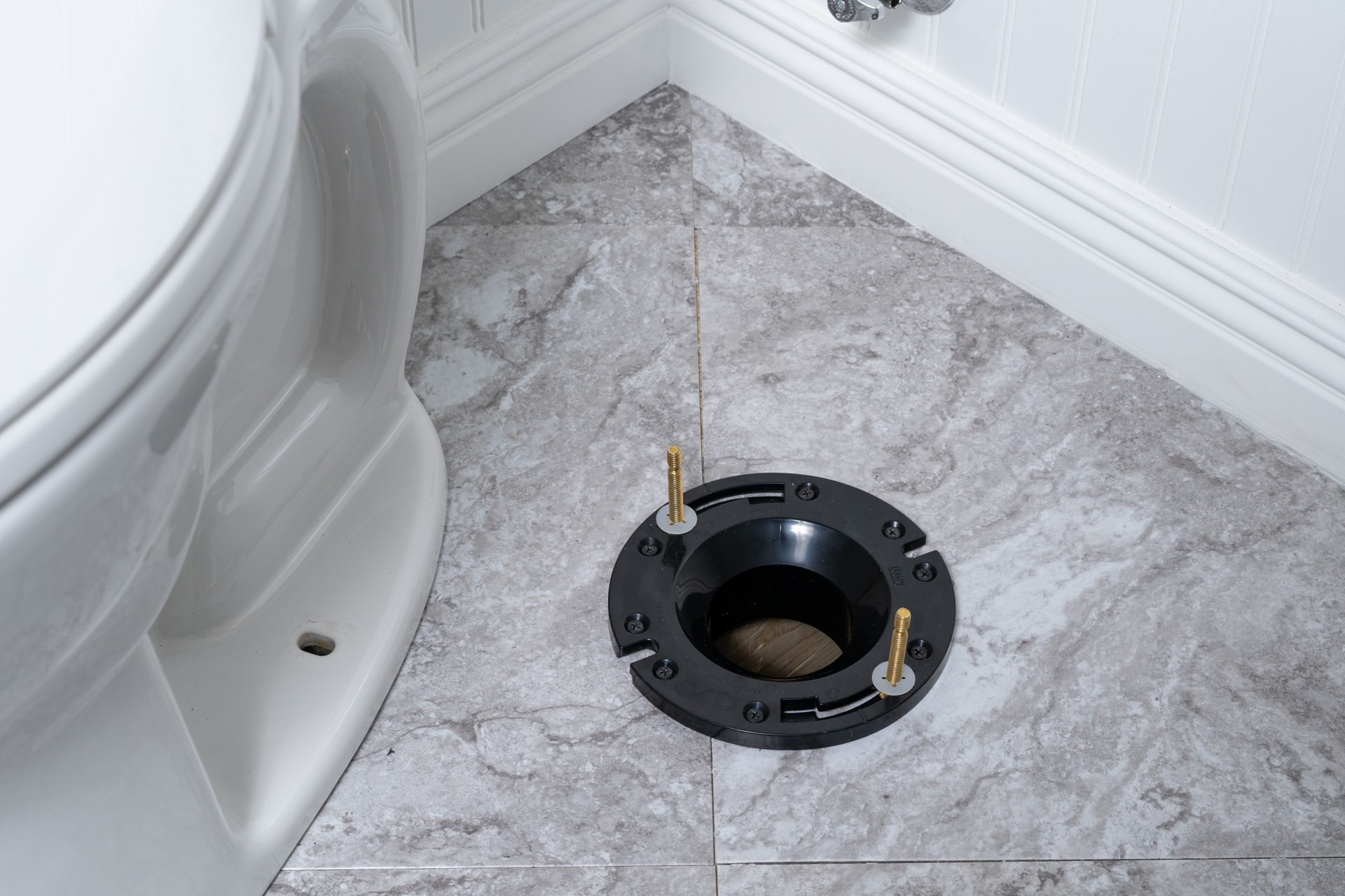 slide 4 of 6, Oatey Fast Set 3.5-in Black ABS Toilet flange, 1 ct