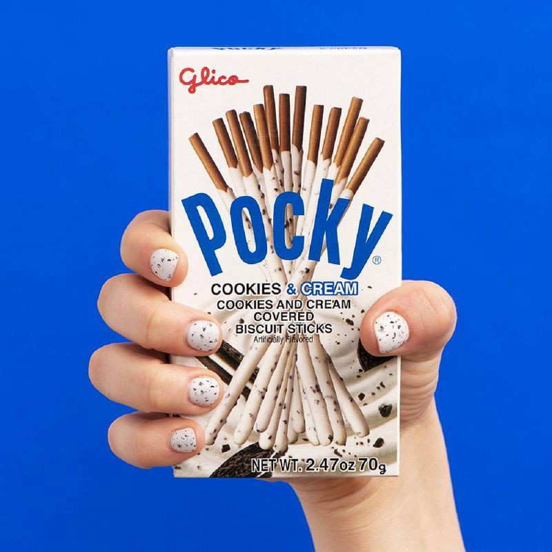 slide 4 of 7, Glico Pocky Cookies & Cream Covered Biscuit Sticks 2.47oz, 2.47 oz