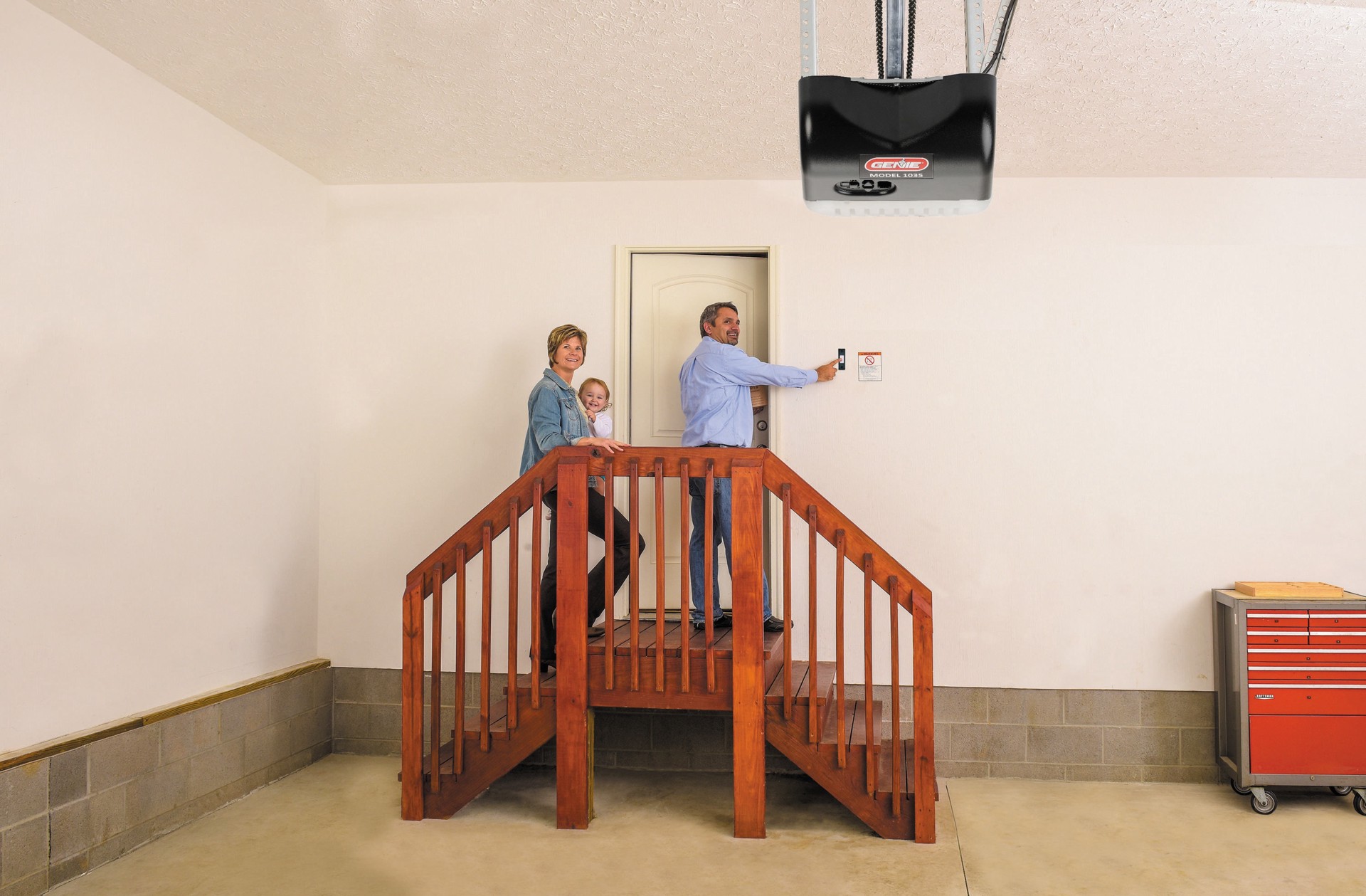 slide 4 of 4, Genie Genie Garage Door Opener 8-ft belt rail extension kit, 1 ct
