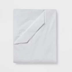 Zippered Mattress Protector White (Queen) - Room Essentials